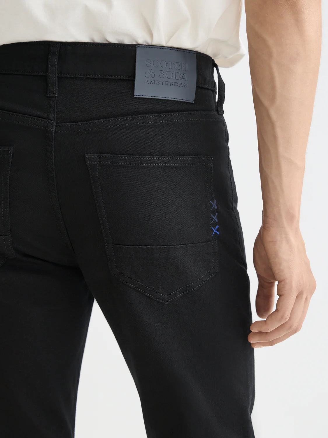 Essentials SKIM SKINNY Denim - Image 4