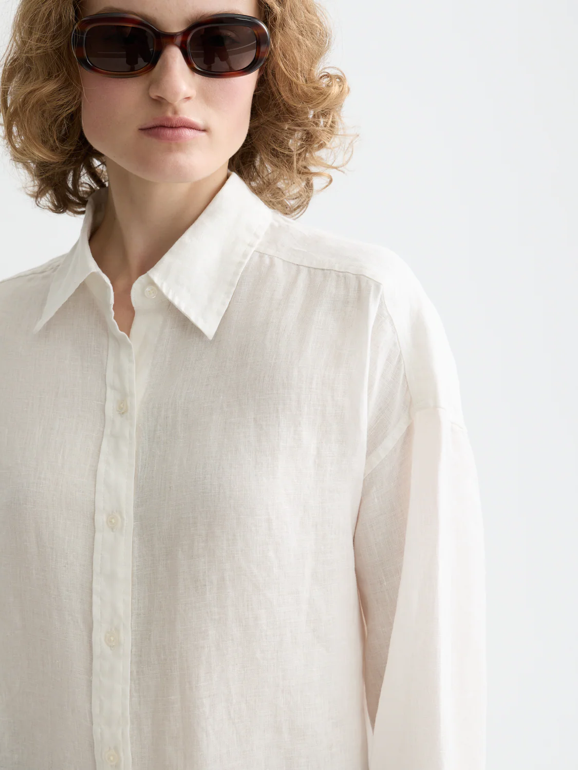 ESSENTIALS LINEN SHIRT - Image 3