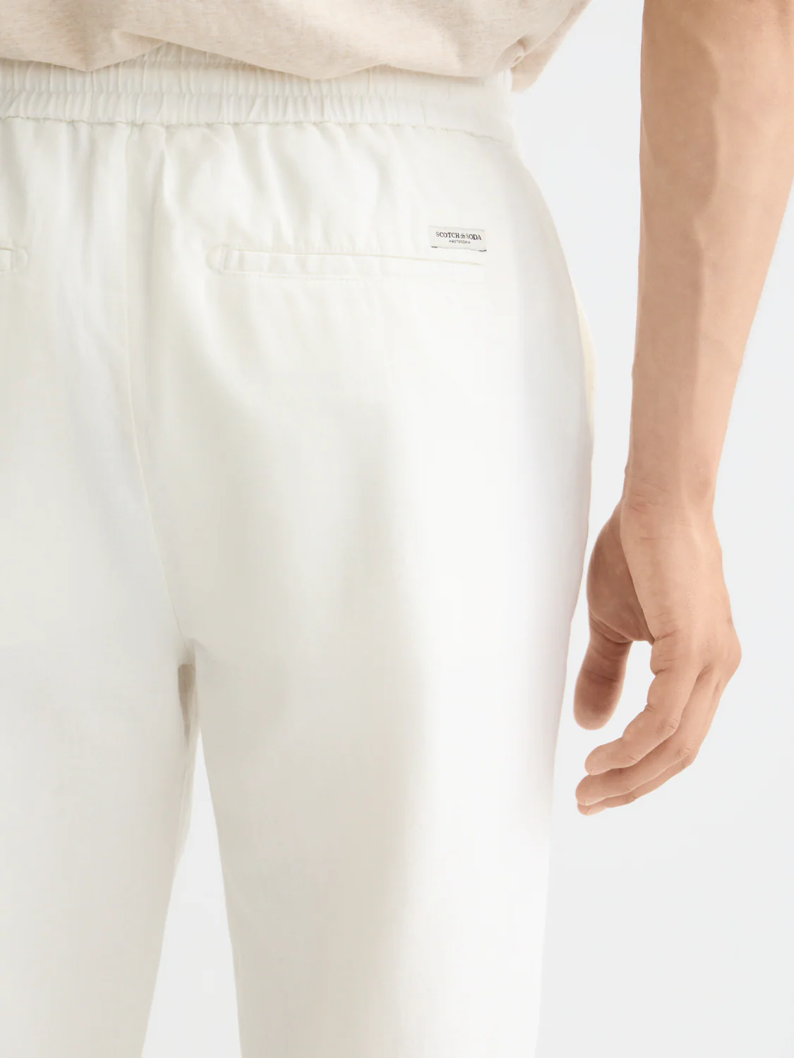Essentials WARREN COTTON/LINEN TWILL JOGGER - Image 12