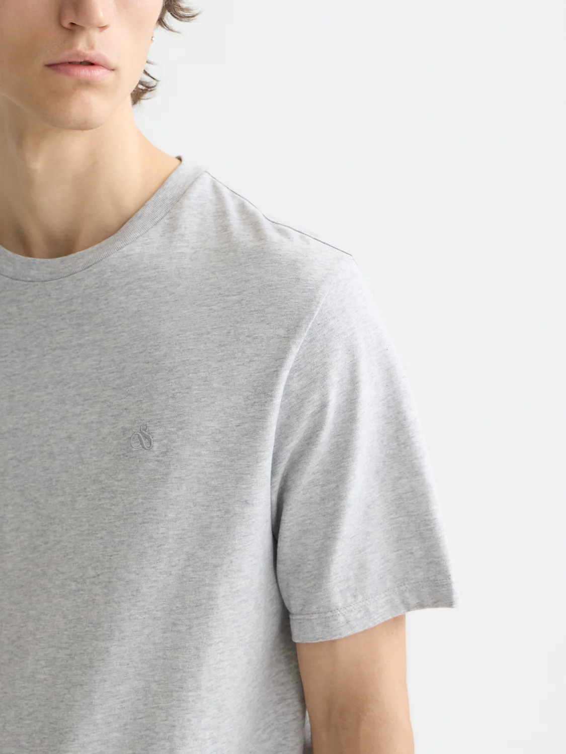 ESSENTIALS LOGO T-SHIRT - Image 15