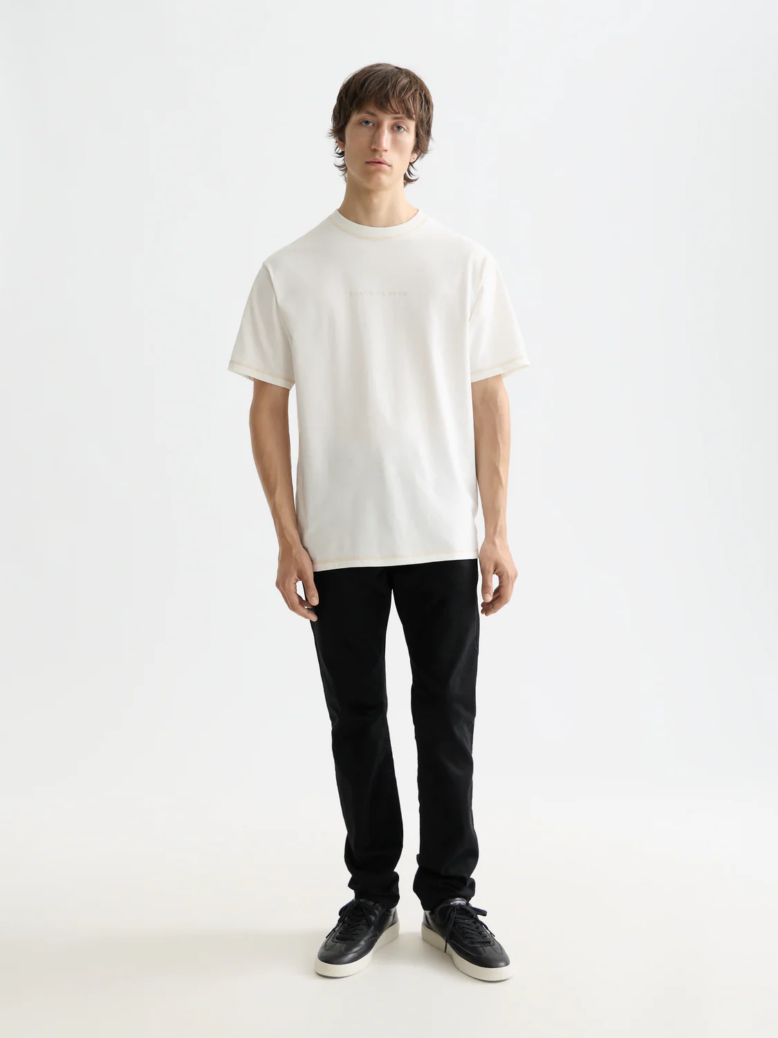 Essentials LOGO FRONT CHEST T-SHIRT - Image 10