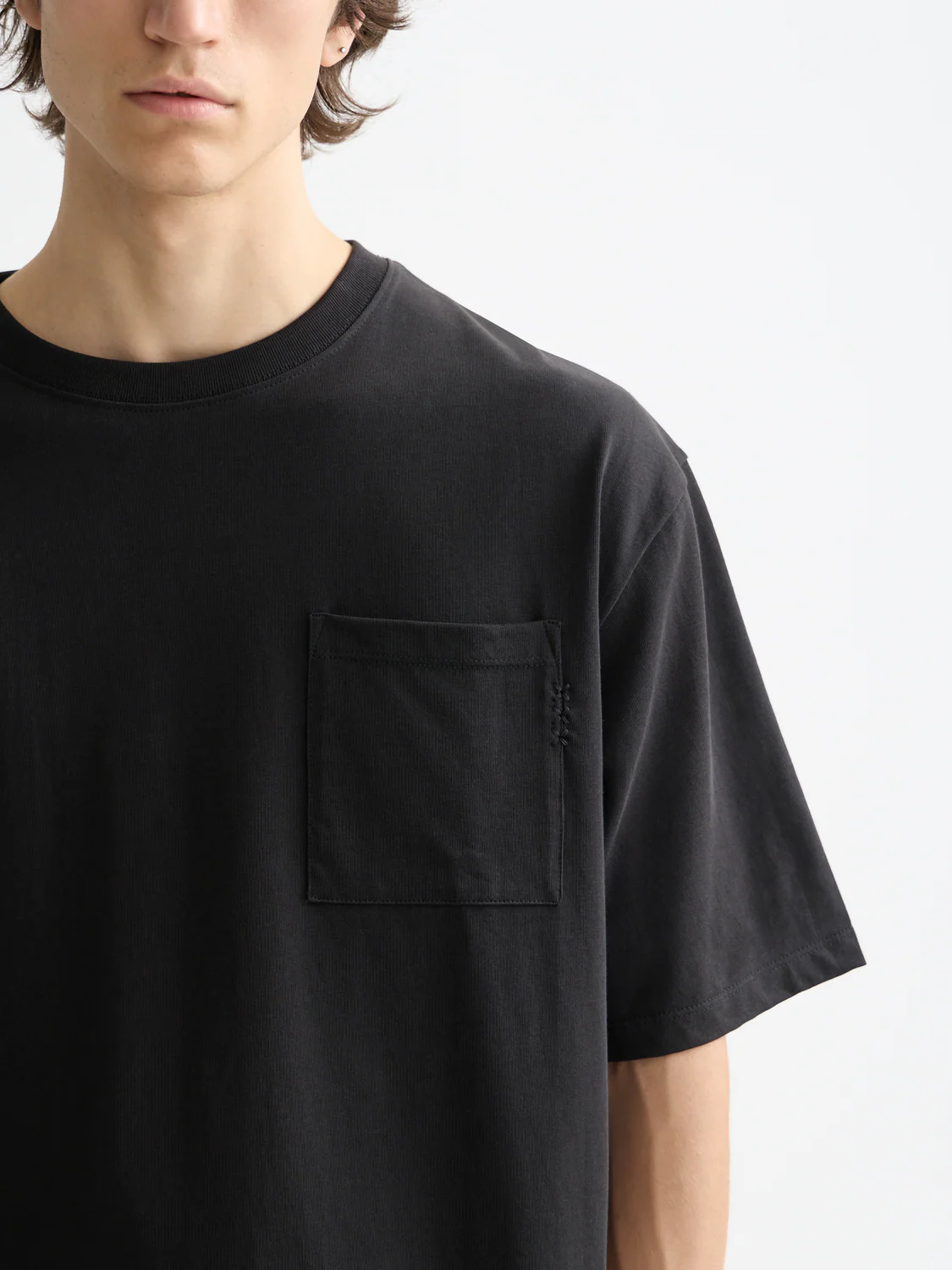 Essentials 3 CROSSES LOOSE POCKET T-SHIRT - Image 9