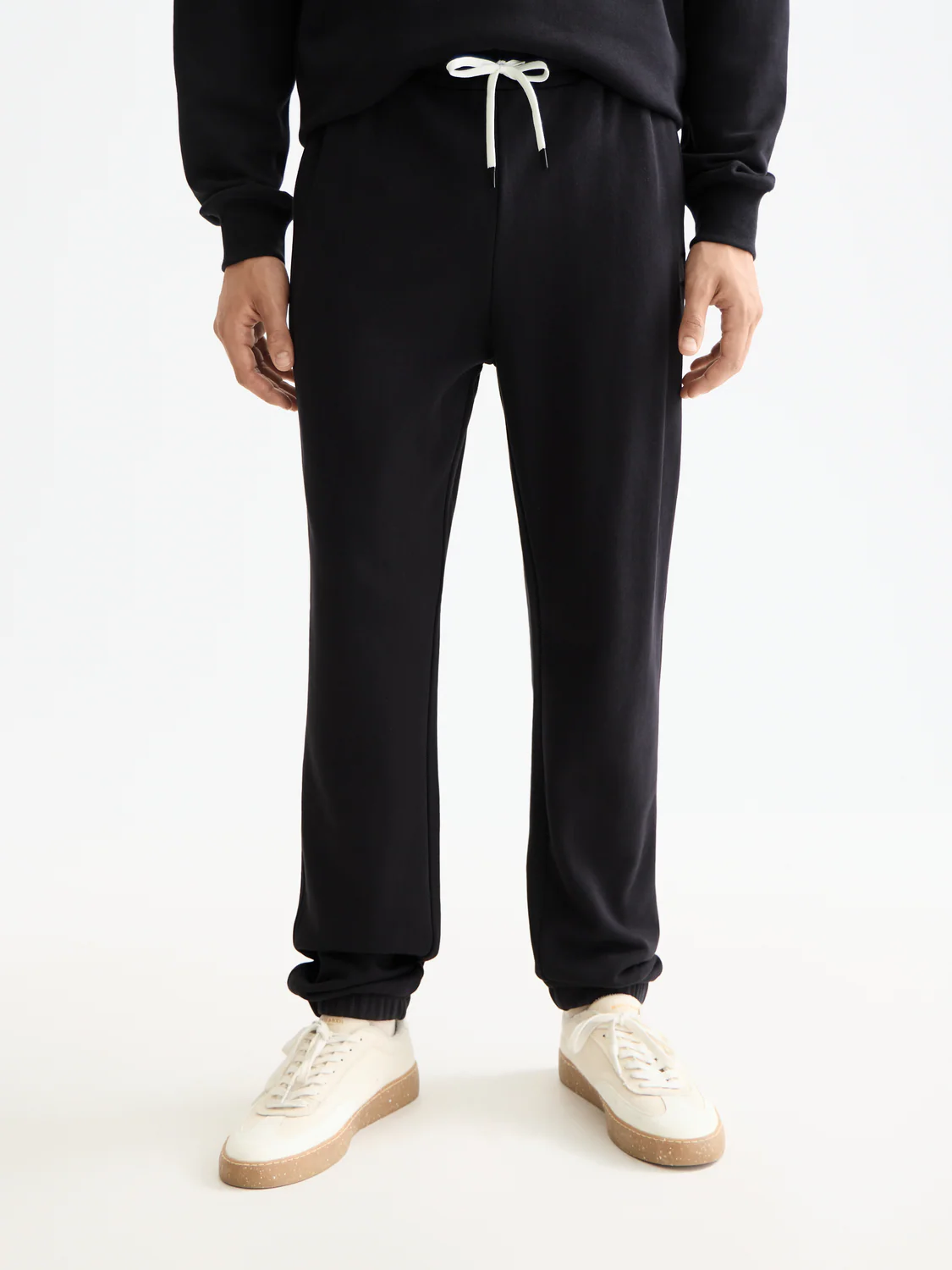Essentials LOGO SWEATPANT - Image 2