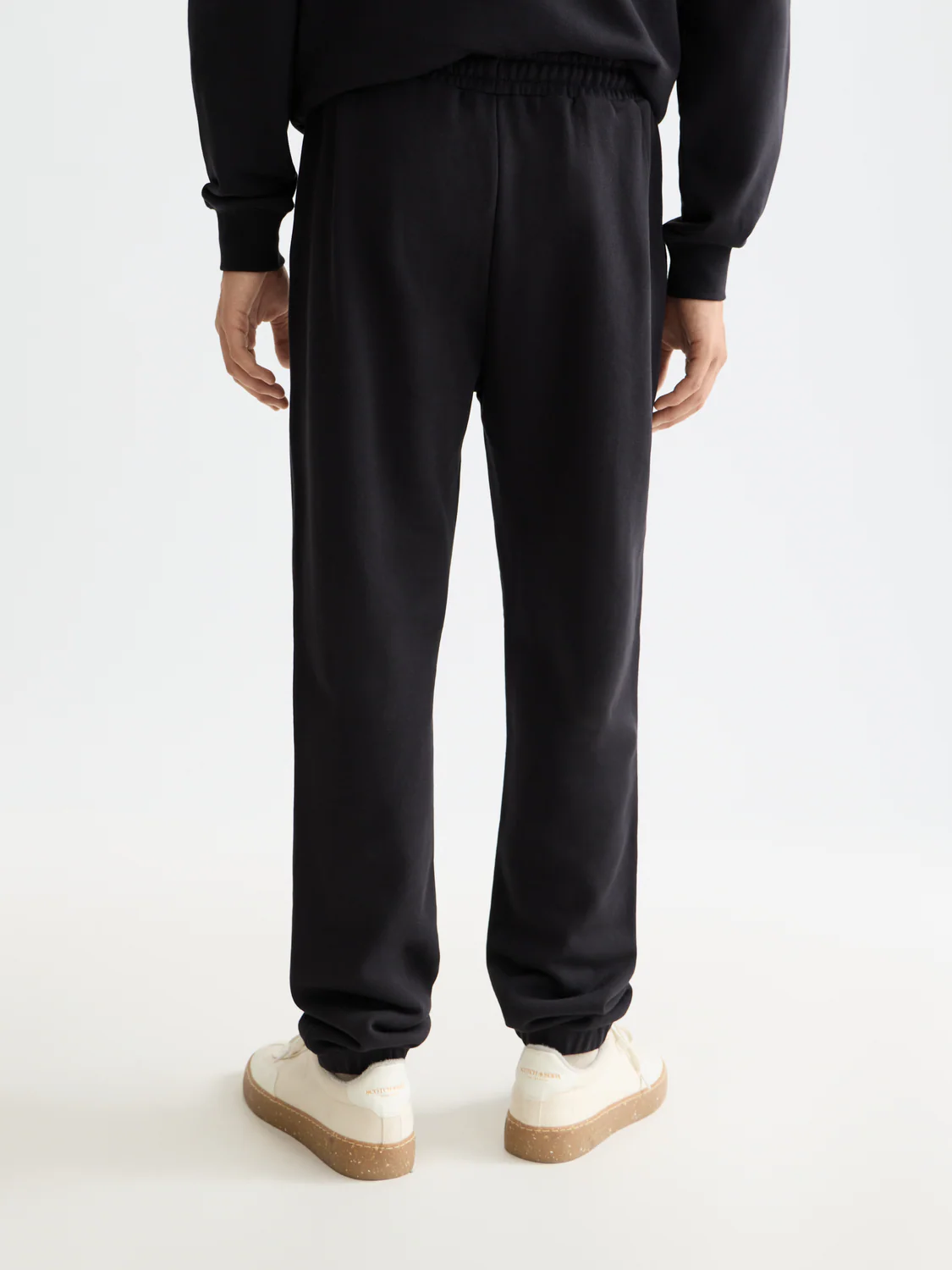 Essentials LOGO SWEATPANT - Image 4