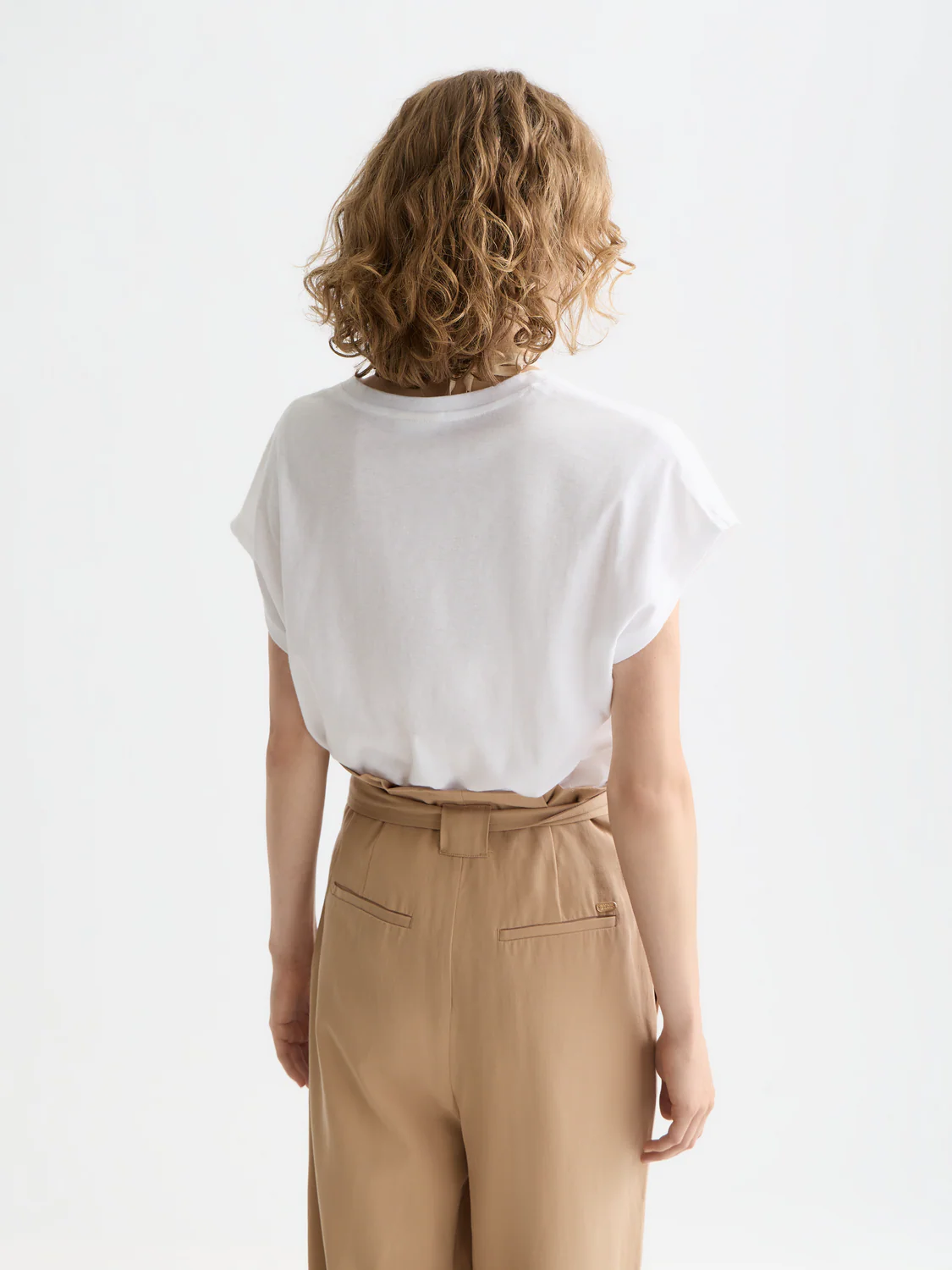 Essentials V-neck t-shirt - Image 9