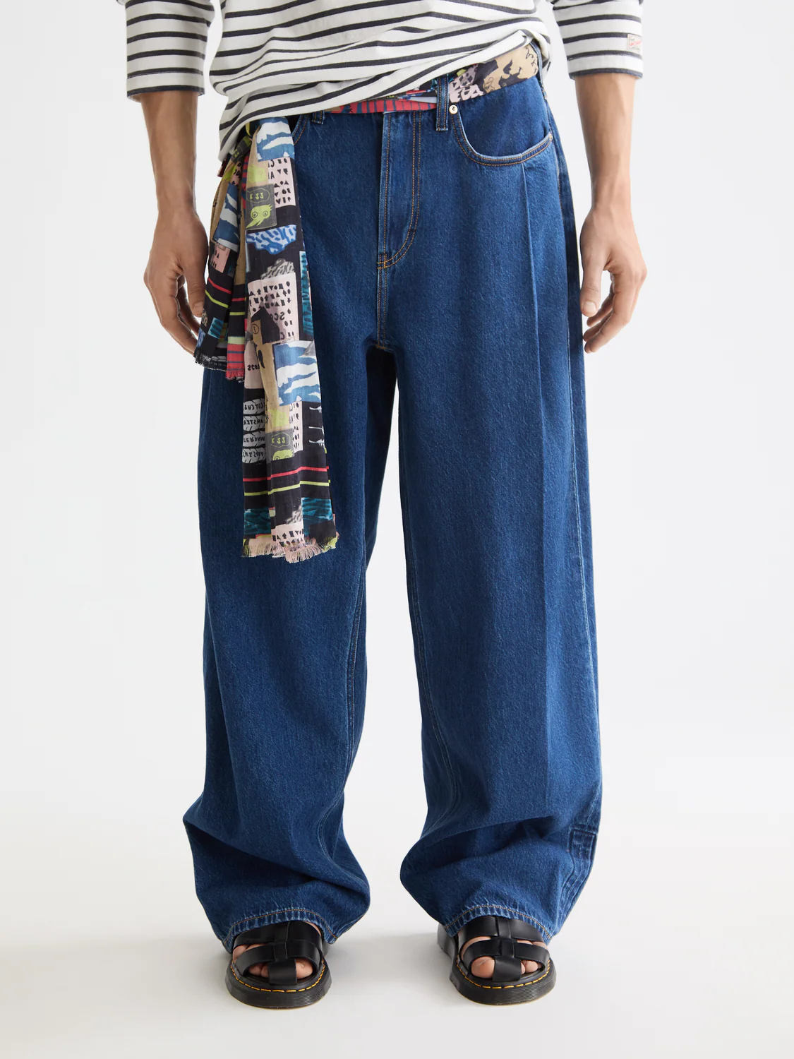 Seasonal super loose pleat denim - Image 2
