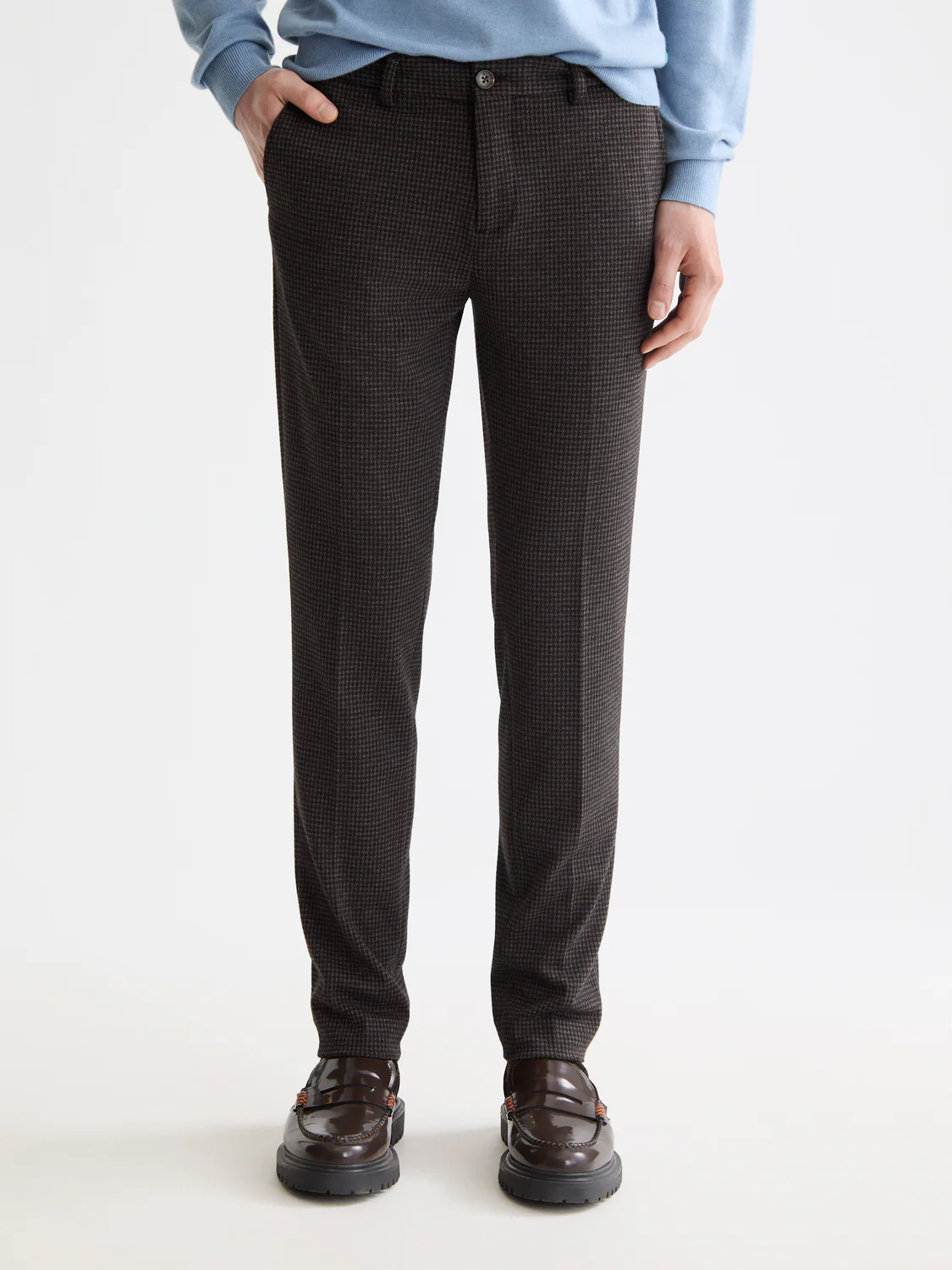 Seasonal Essentials Mott Chinos - Image 2