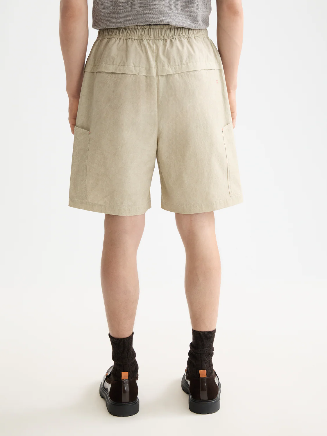 Washed nylon-blend poplin wide cargo bermuda - Image 4