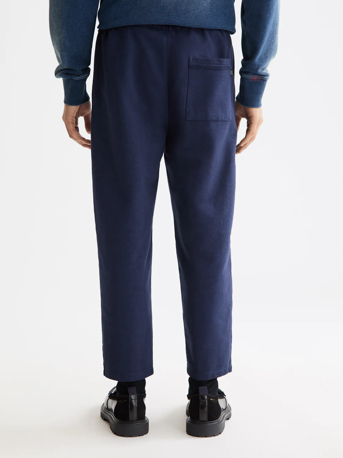 Seasonal Essentials Sweatpants - Image 10