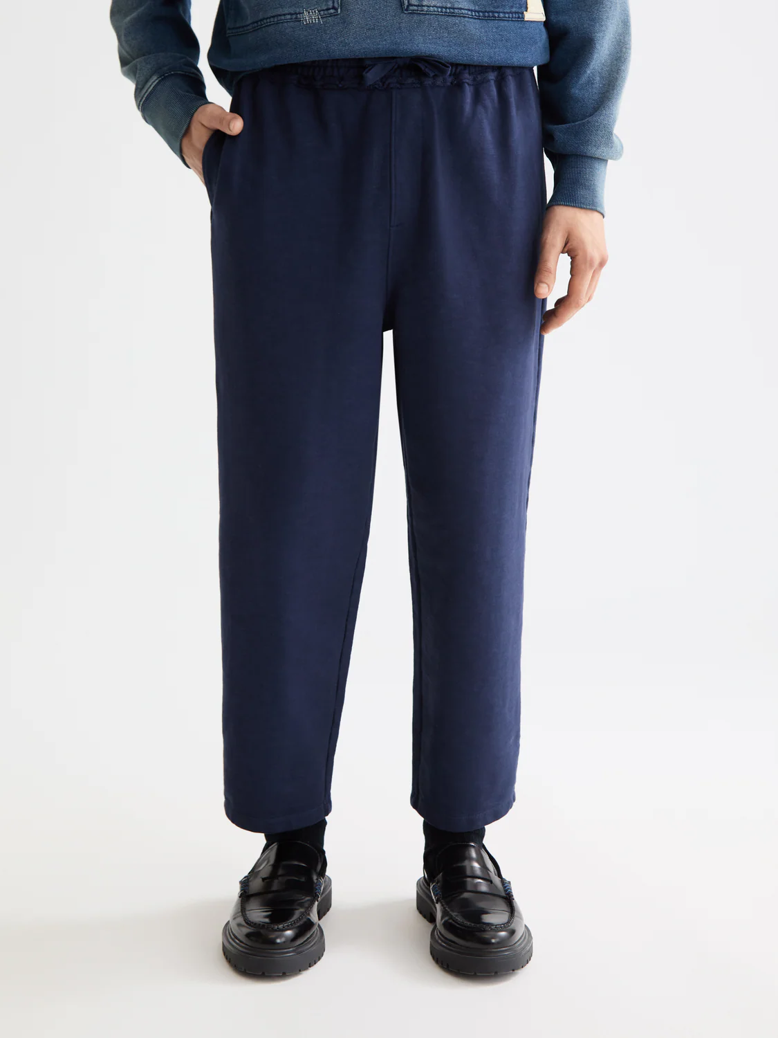 Seasonal Essentials Sweatpants - Image 8