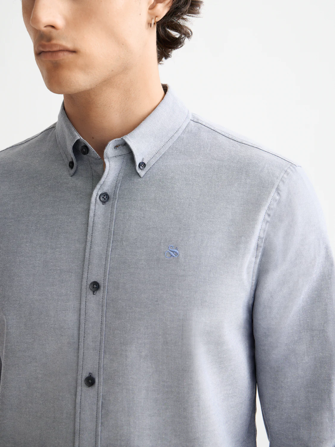 Seasonal Essentials oxford shirt - Image 17