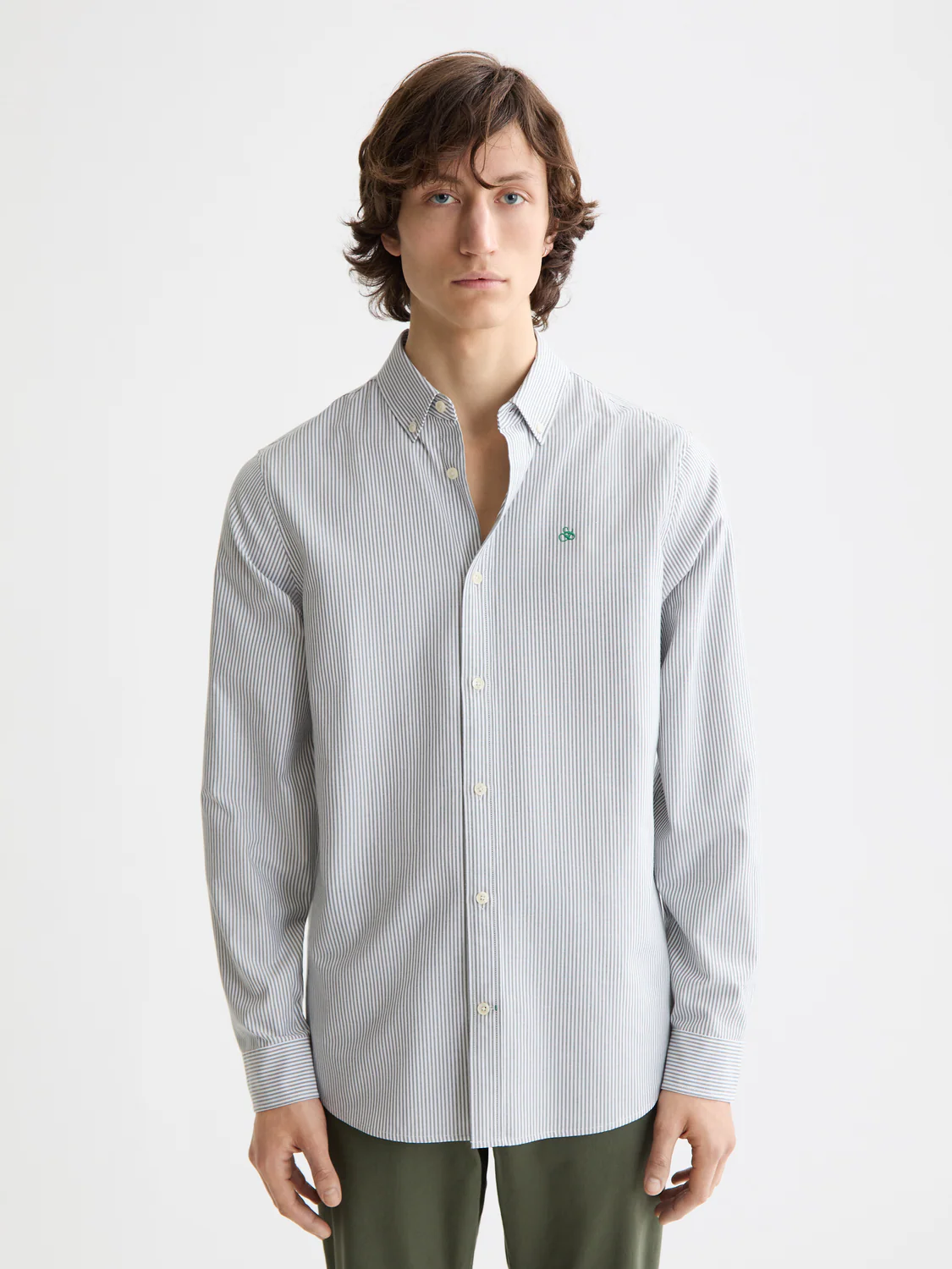 Seasonal Essentials Striped oxford shirt - Image 15