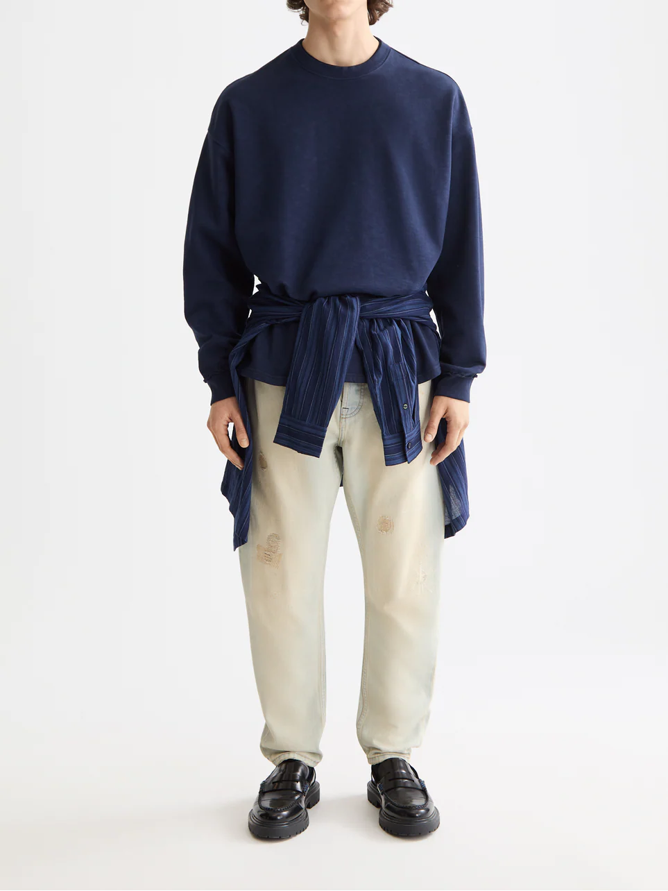 Seasonal Essentials 3 crosses sweatshirt - Image 8