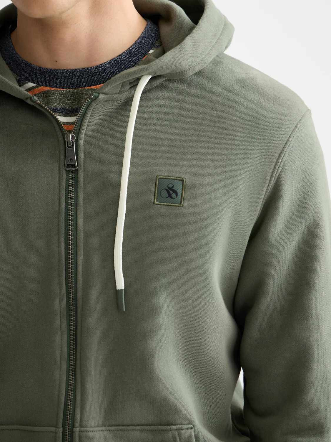 Zip Logo Hoodie - Image 10
