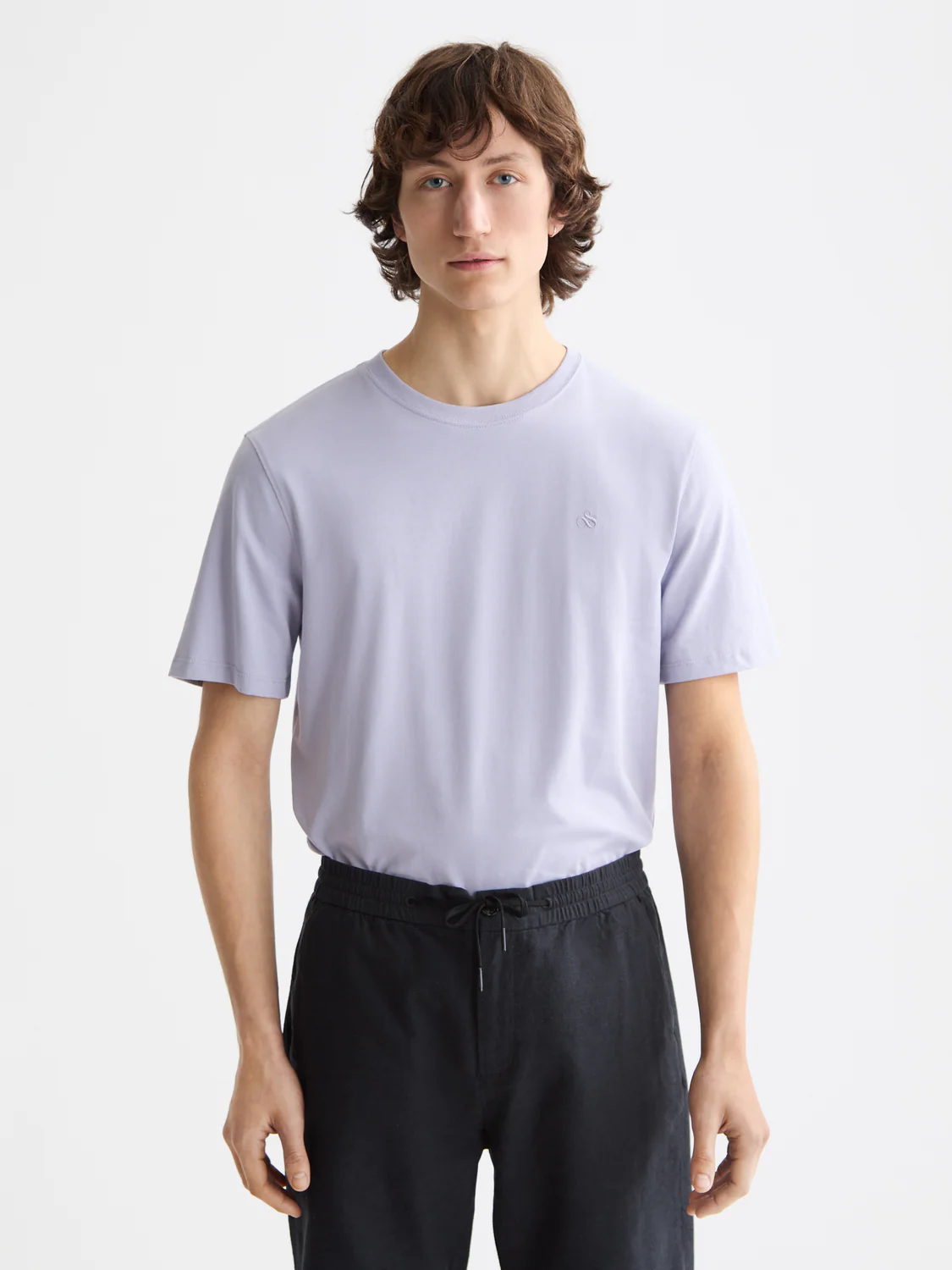 Seasonal Essentials logo t-shirt - Image 8