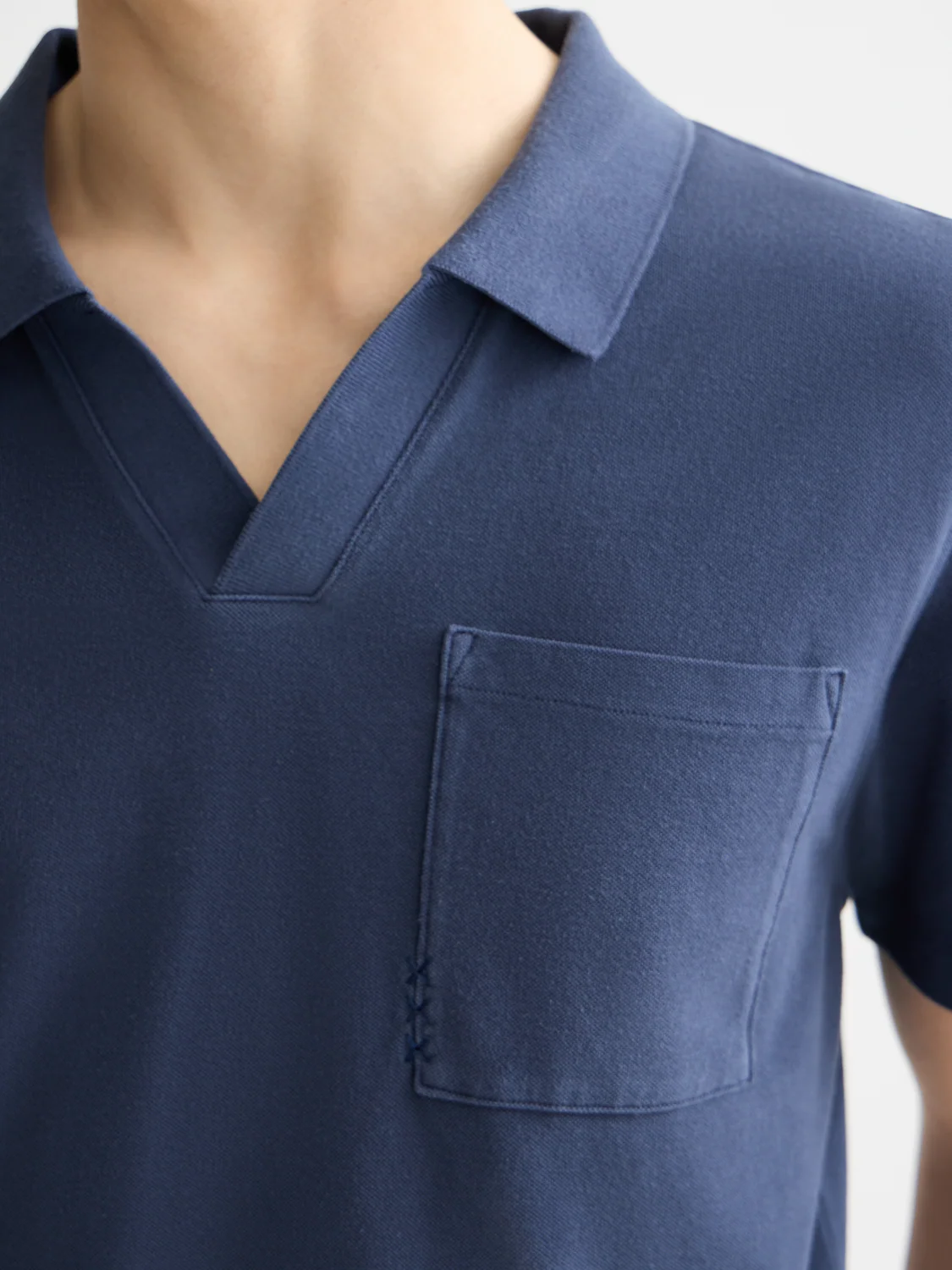 Garment-dyed pique relaxed fit pocket polo - Image 10