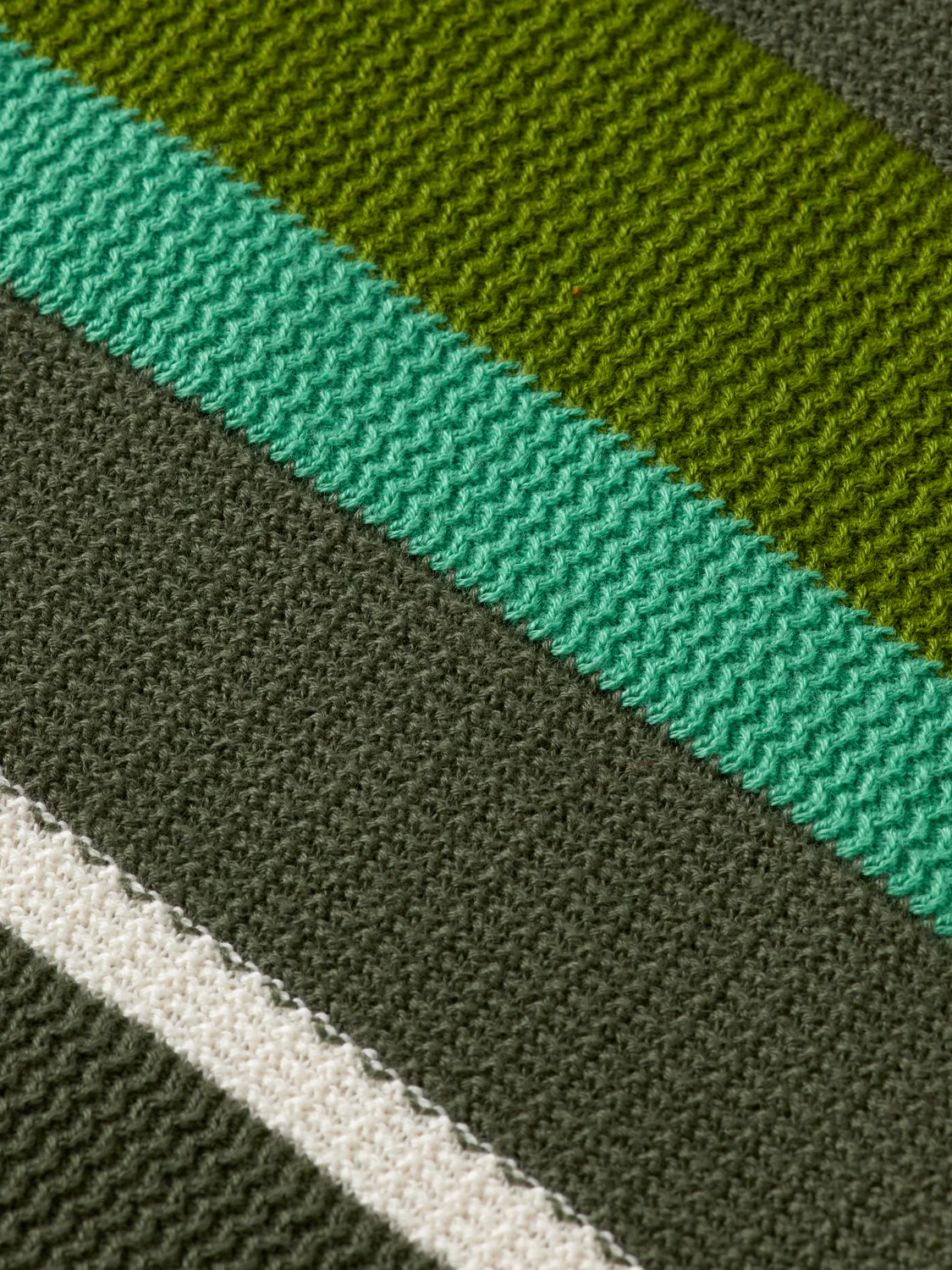 Knitted striped regular polo - Image 14