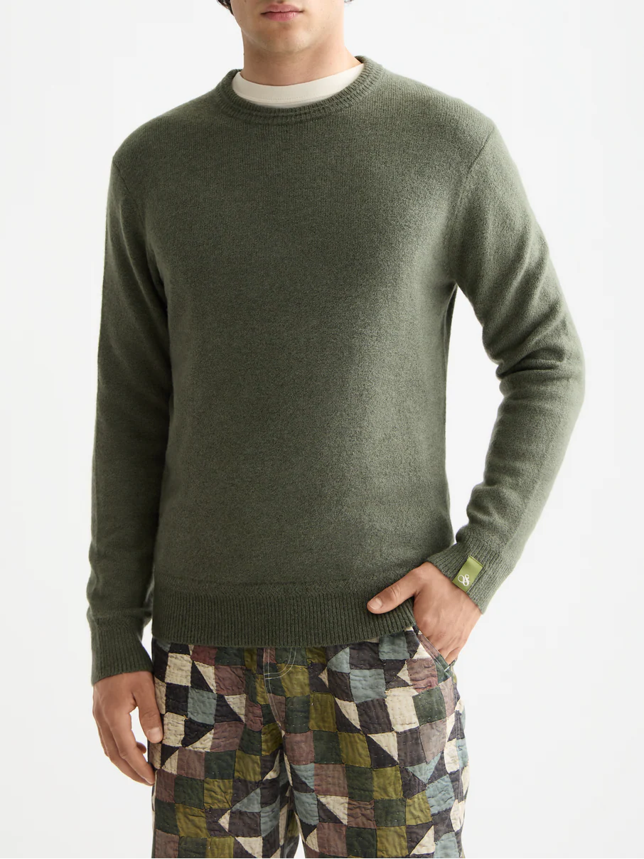 Soft knit regular fit crew neck