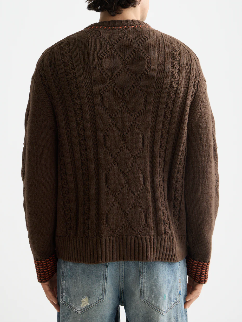 V-Neck chunky cable loose pullover - Image 11