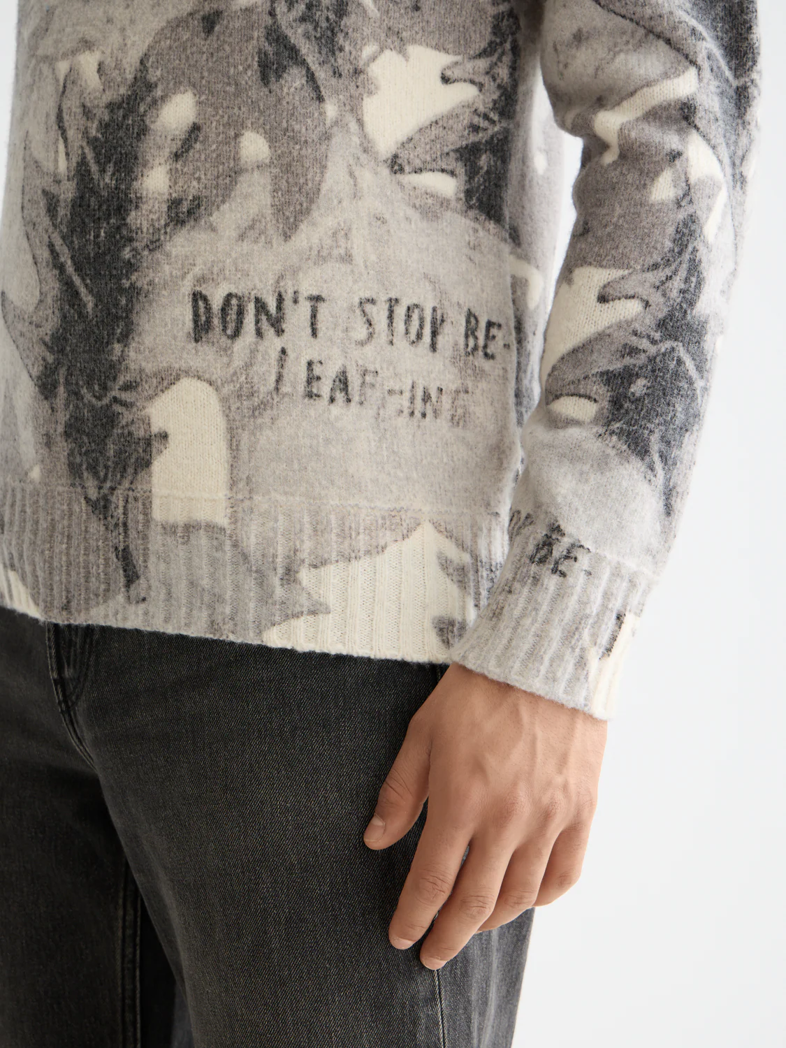 Printed dropped shoulder pullover - Image 3