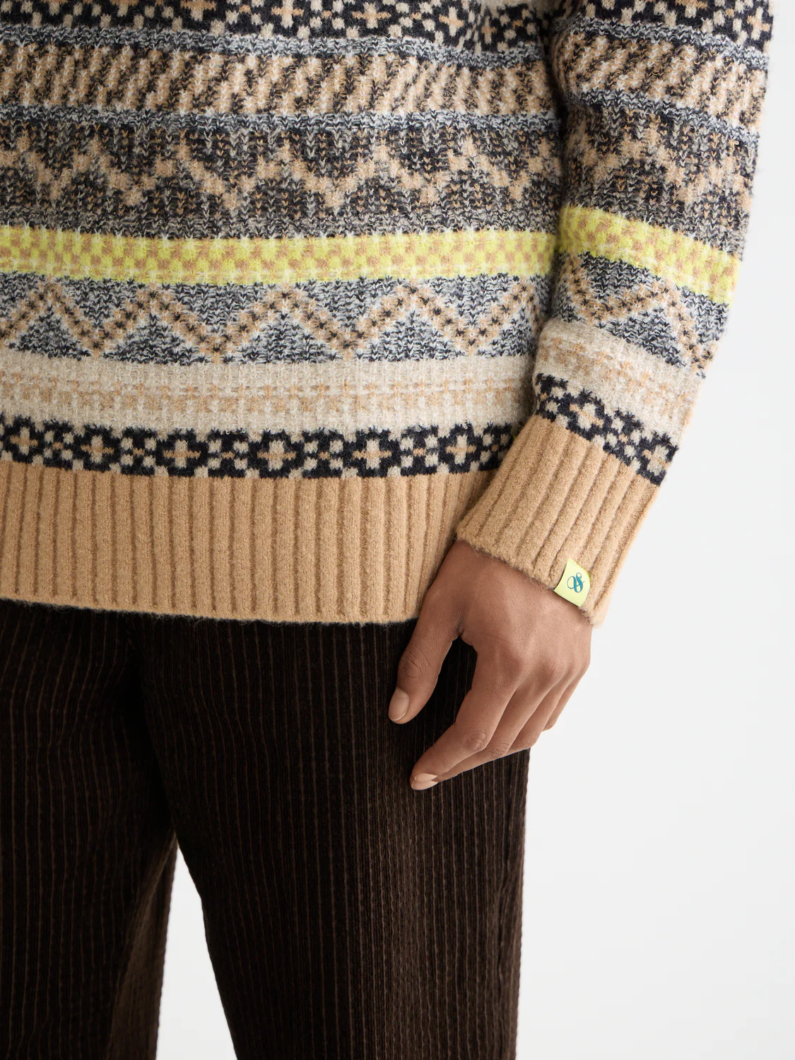 Jacquard dropped shoulder crewneck - Image 9