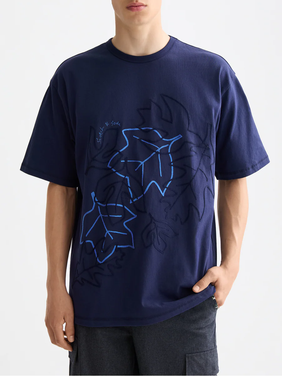 Loose Embroidery T-shirt