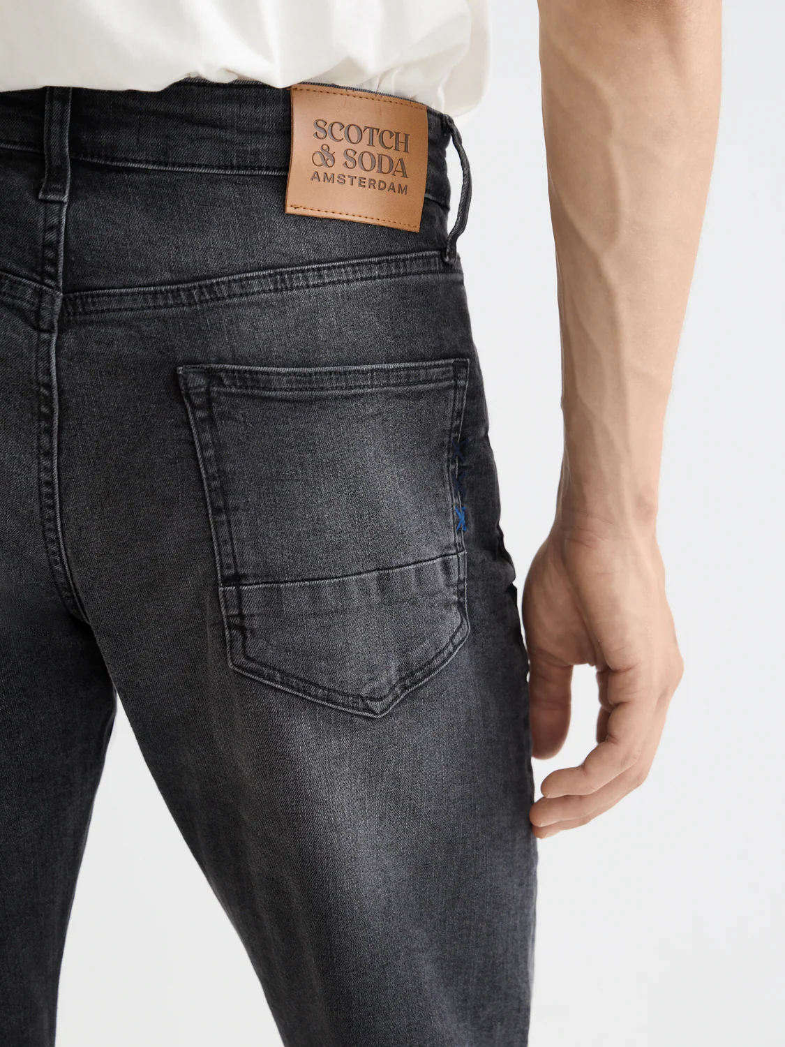 Essentials Ralston slim denim - Image 3