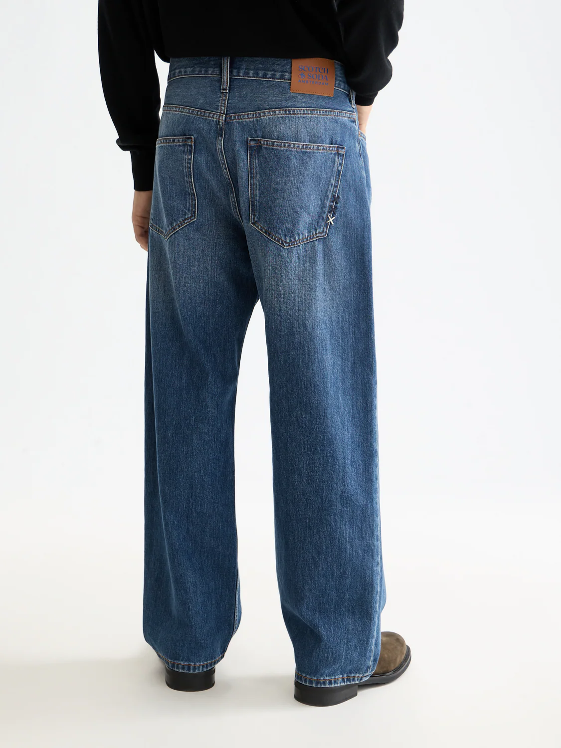 Essentials The Pitch Denim - Image 4