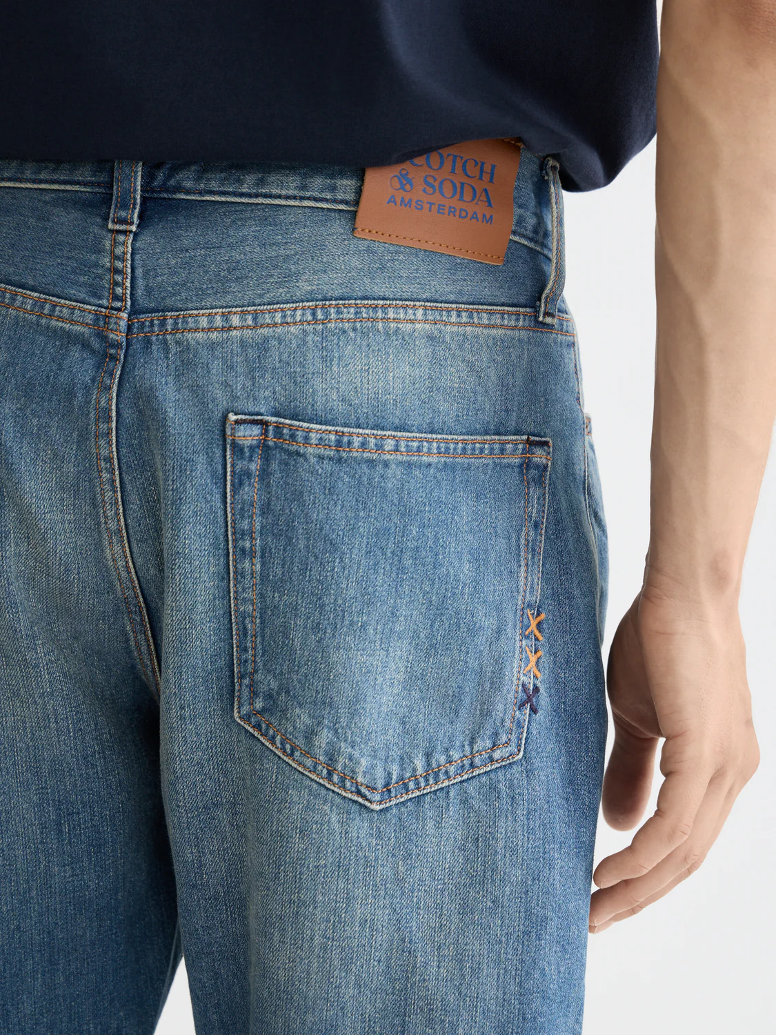 Essentials Dean Loose Tapered Denim - Image 3
