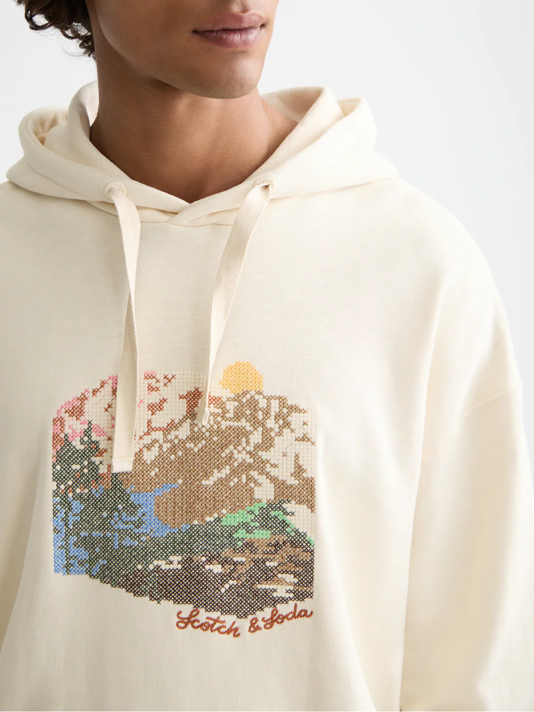Loose Embroidered Artwork Hoodie - Image 3