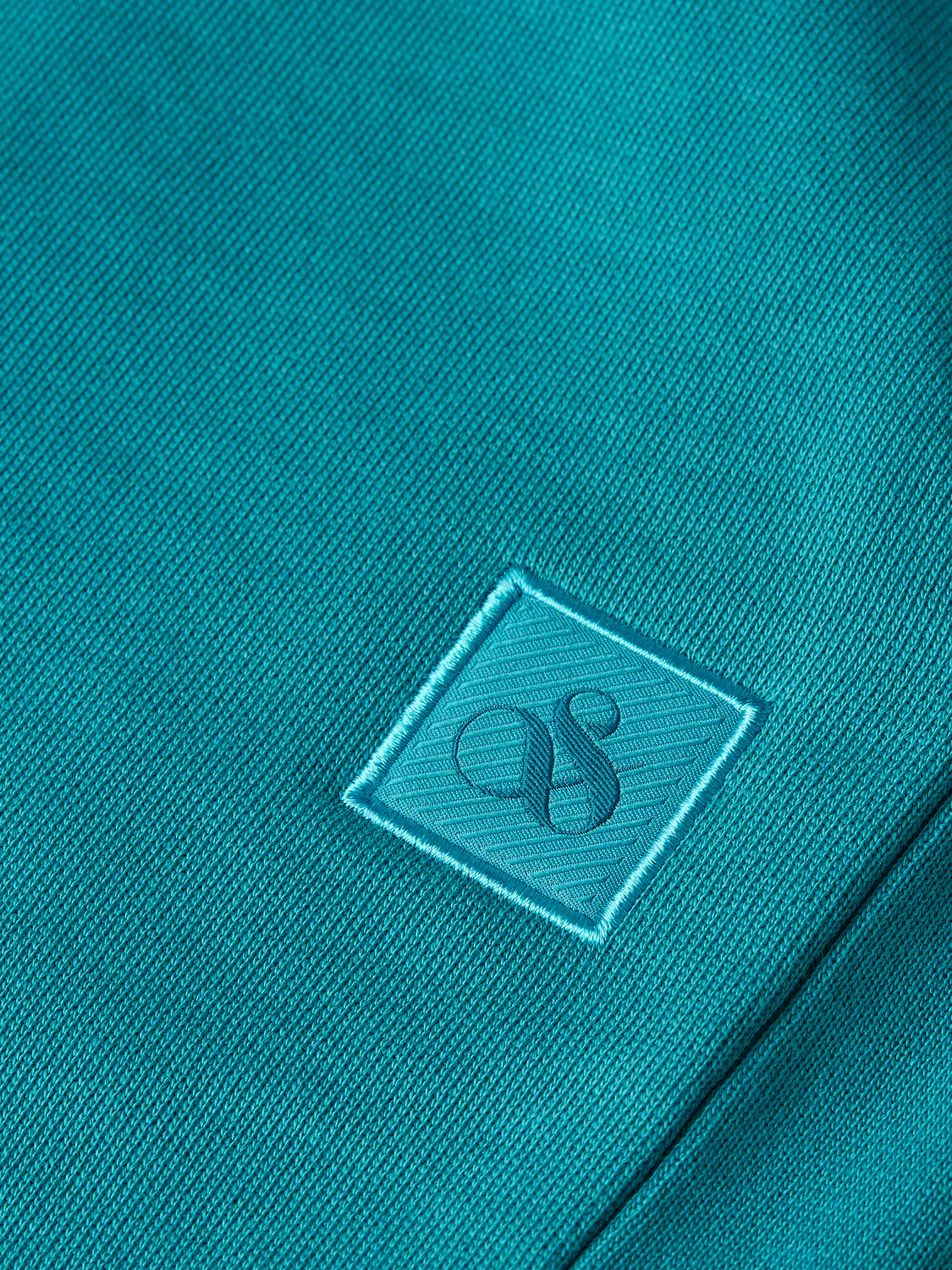 Boys Seasonal Essentials logo badge sweatshorts - Image 3