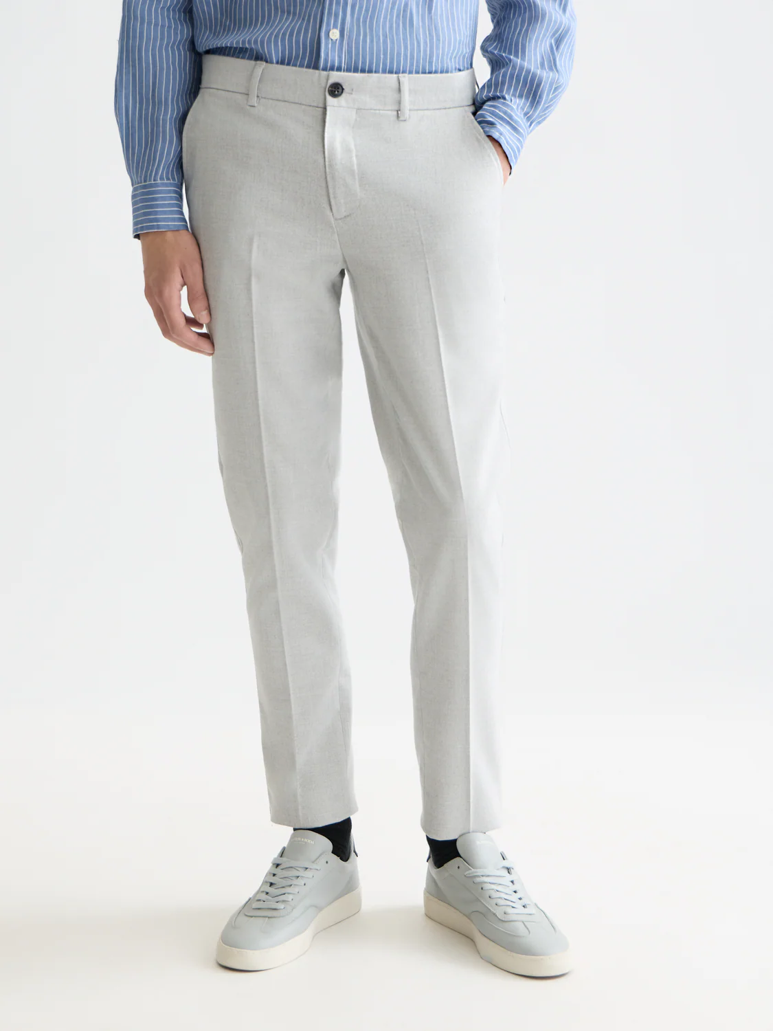 Mott structured weave tailored chino - Image 9