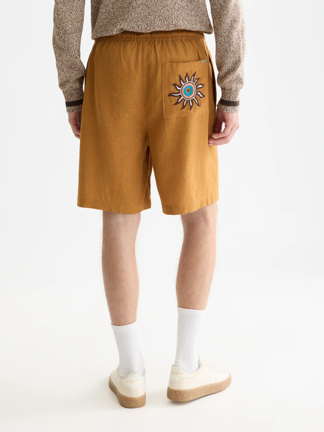 Embroidered wide bermuda shorts - Image 4