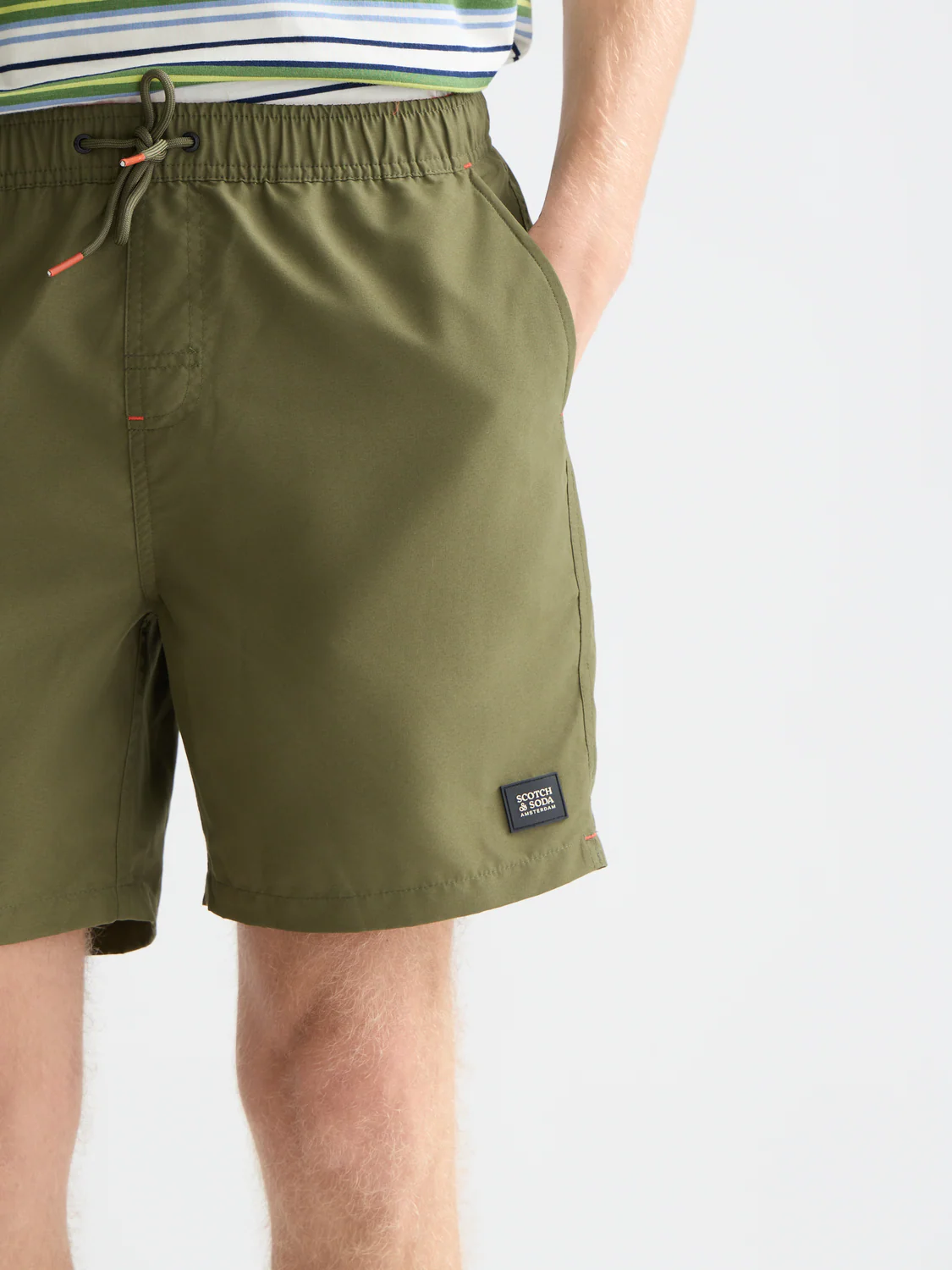Solid midlength swim shorts - Image 3