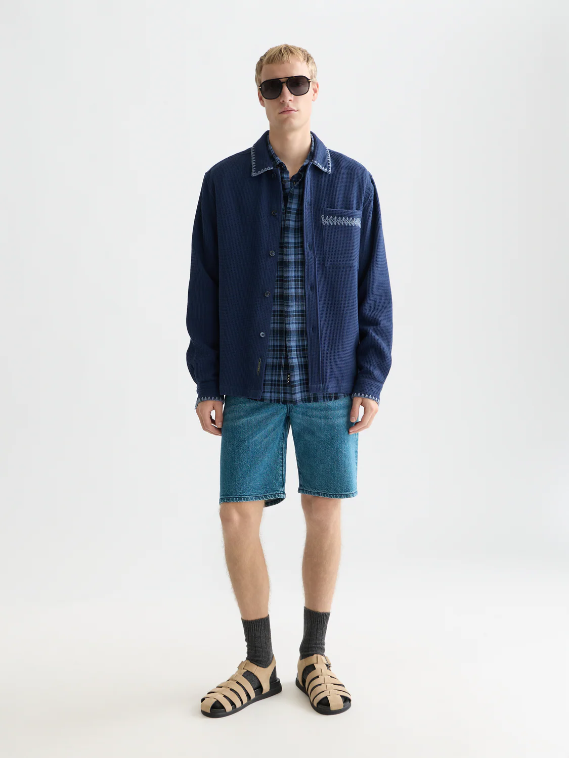 Waffle structure relaxed shirt - Image 2