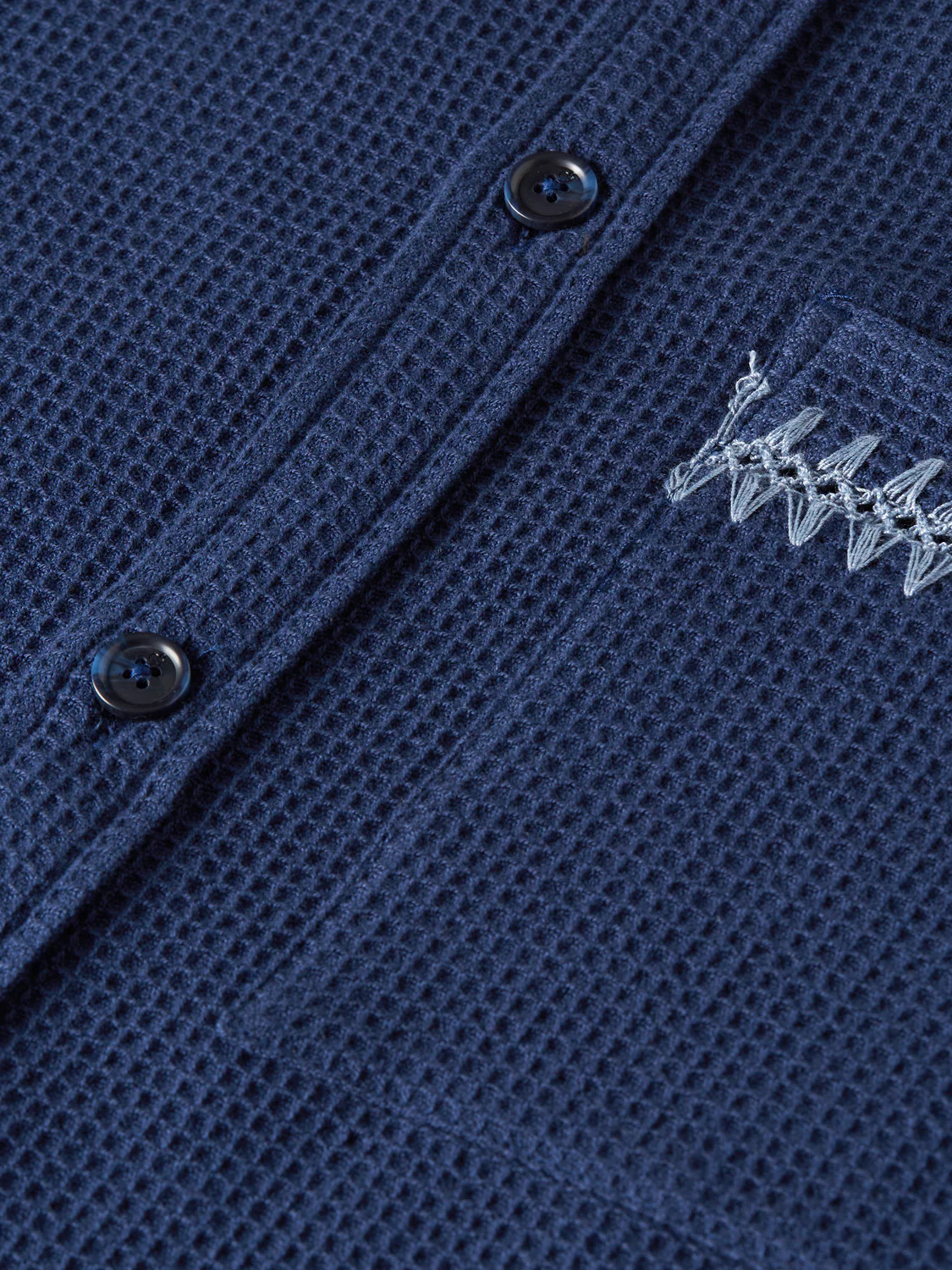 Waffle structure relaxed shirt - Image 7