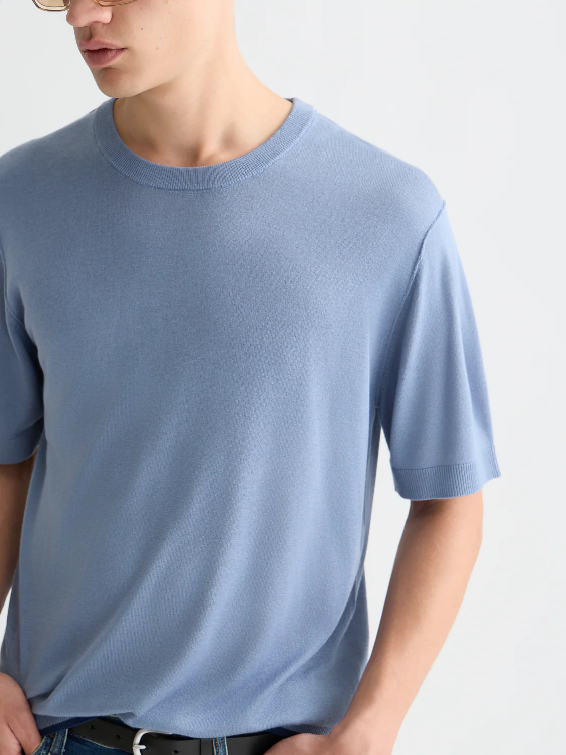 Knitted relaxed T-shirt - Image 10
