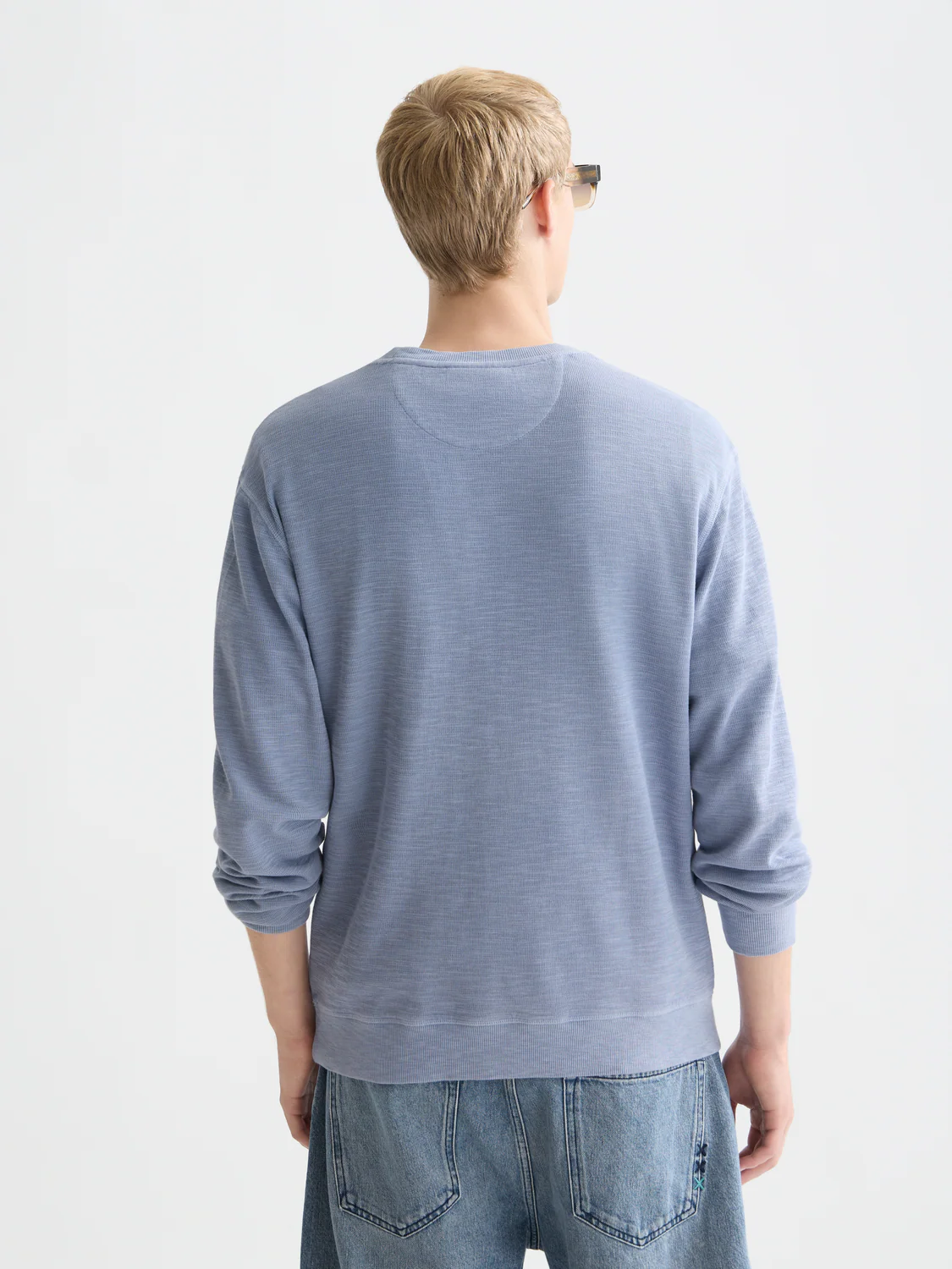 Garment-dyed sweatshirt - Image 18