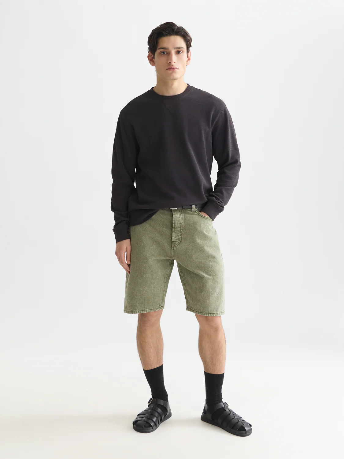 Garment-dyed sweatshirt - Image 9