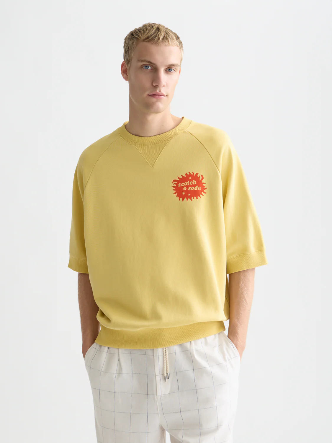 artwork loose short sleeve sweatshirt