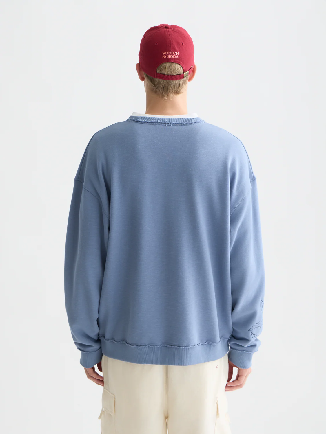Embroidered loose sweatshirt - Image 4