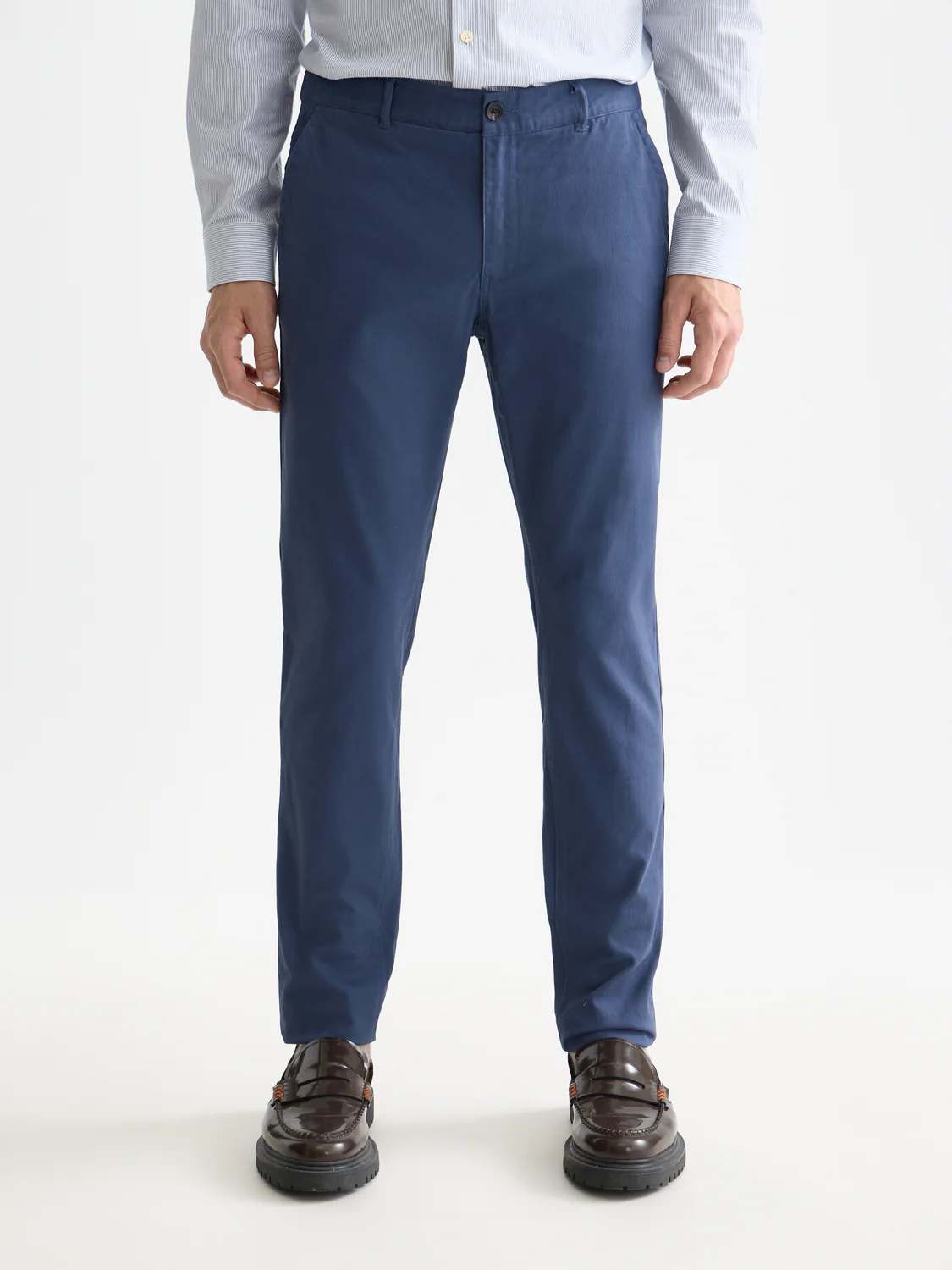 Seasonal Essentials Mott chino - Image 9
