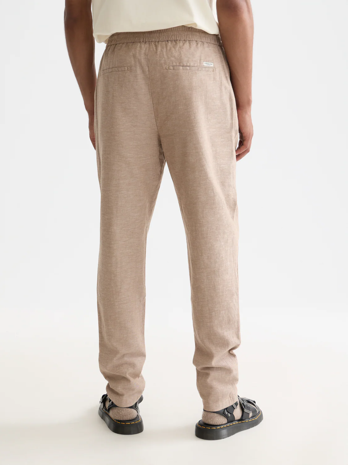 Seasonal Essentials Warren cotton linen jogger - Image 4
