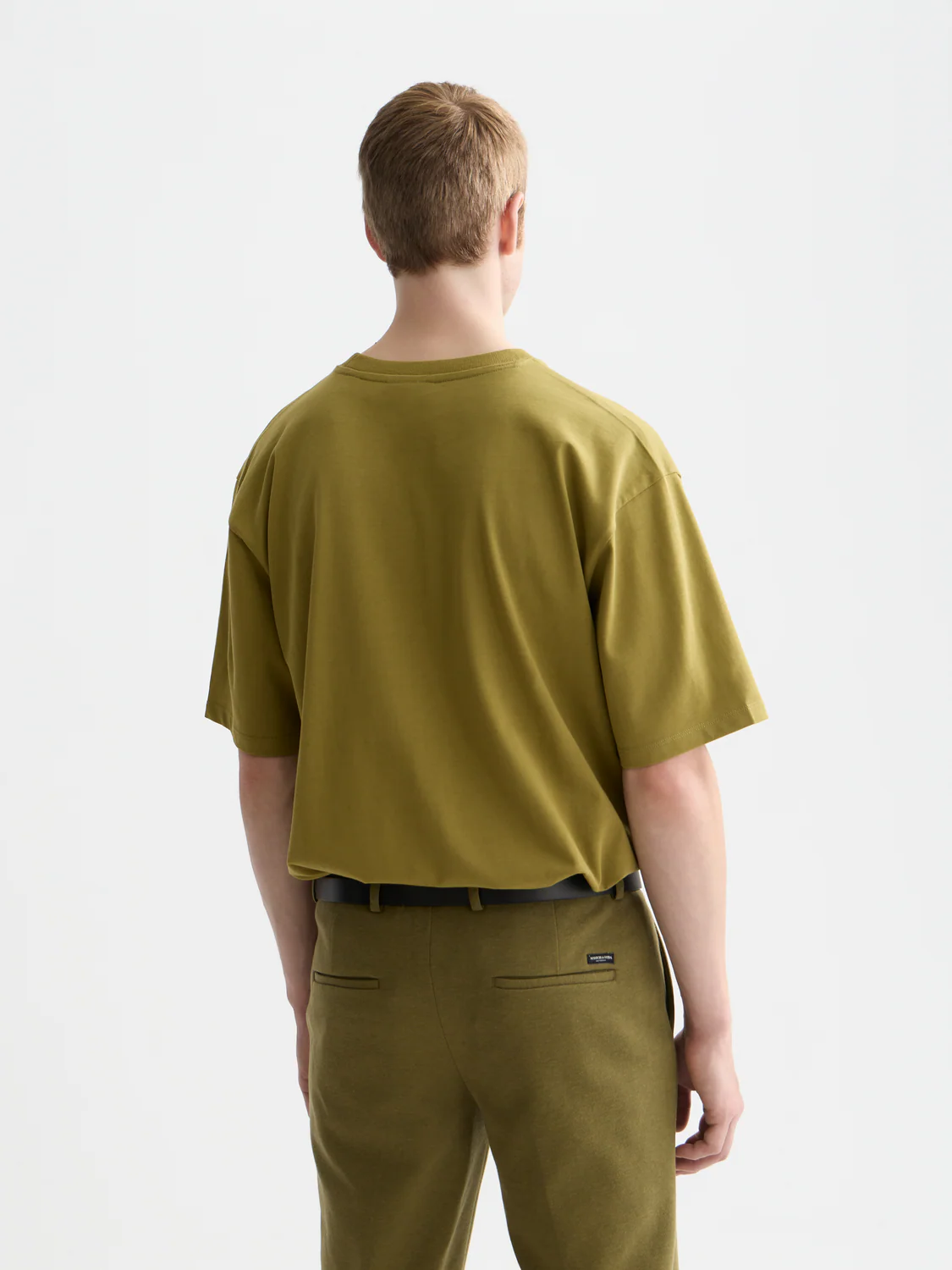 Seasonal Essentials 3 crosses pocket loose T-shirt - Image 11