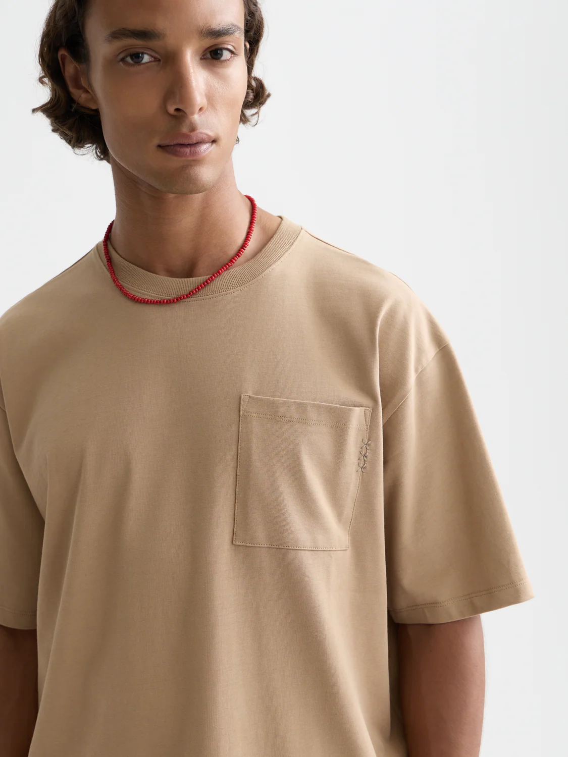 Seasonal Essentials 3 crosses pocket loose T-shirt - Image 3