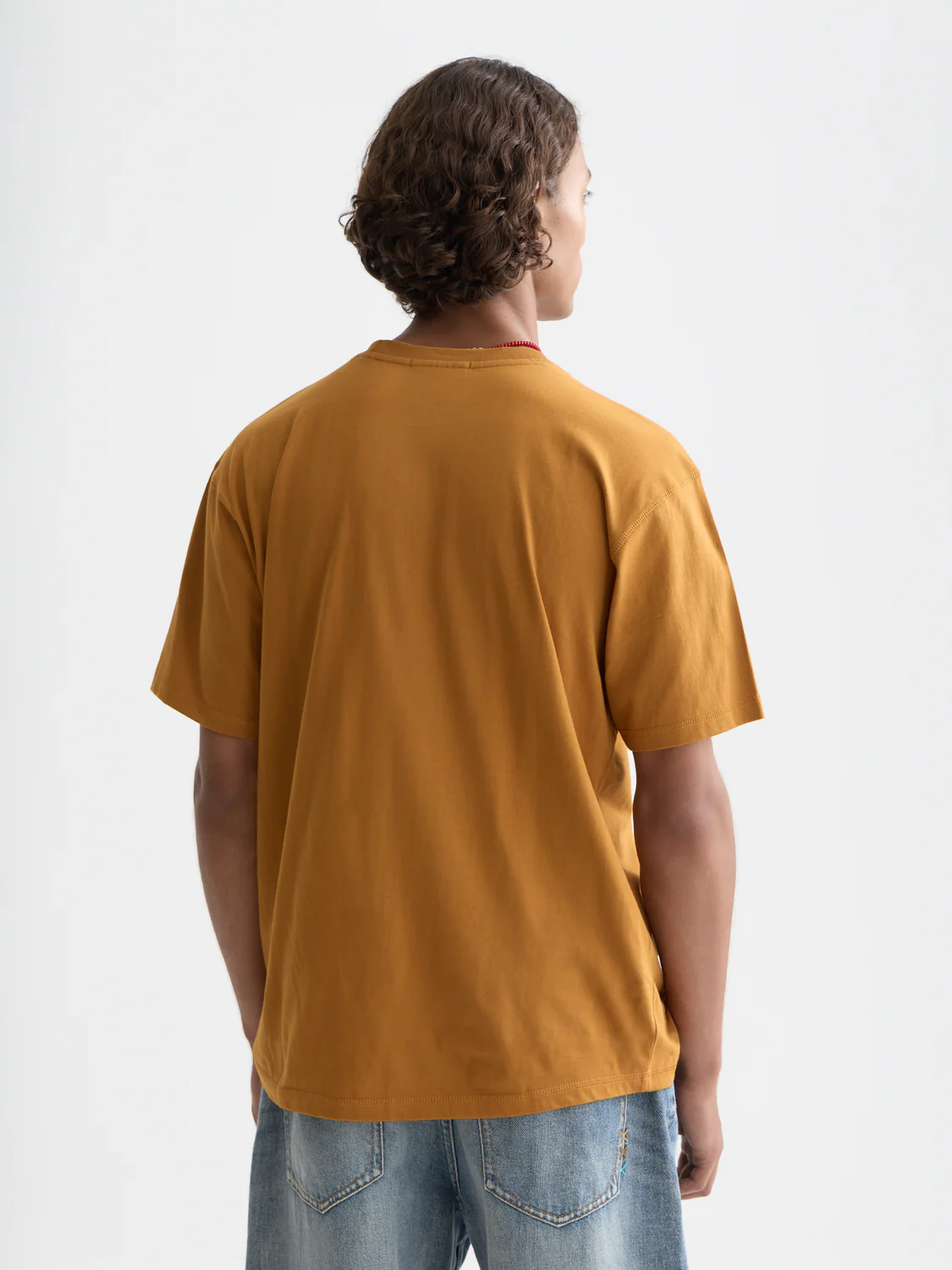 Seasonal Essentials artwork relaxed T-shirt - Image 4