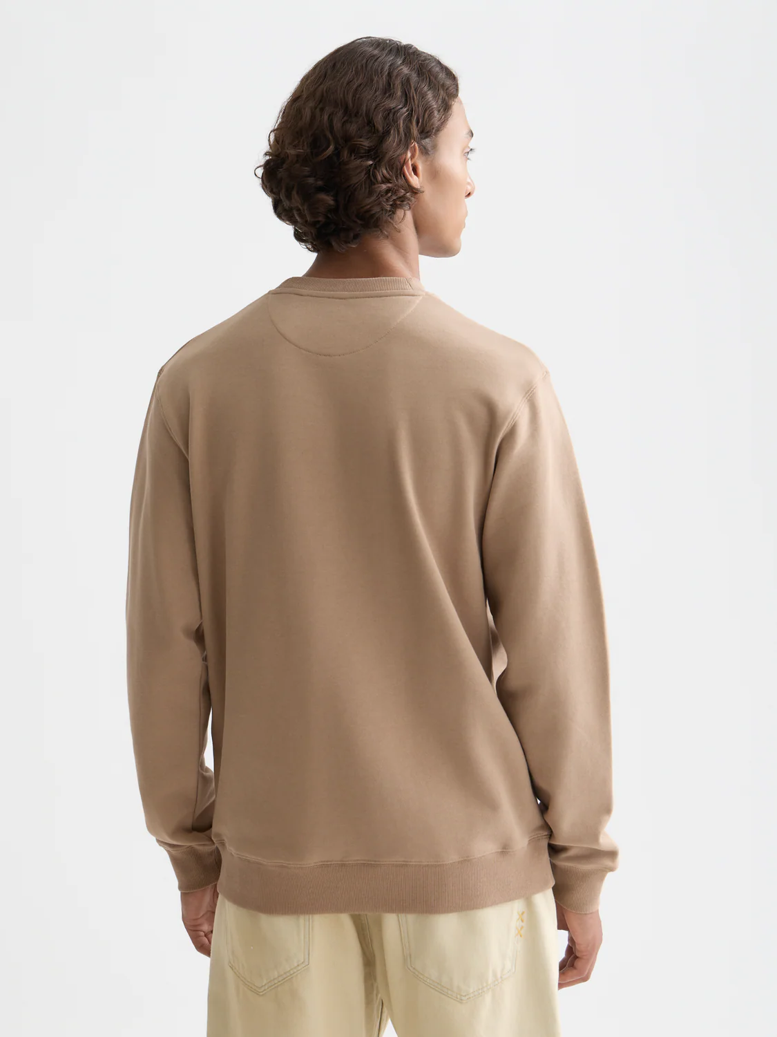 Seasonal core logo badge regular-fit sweatshirt - Image 4