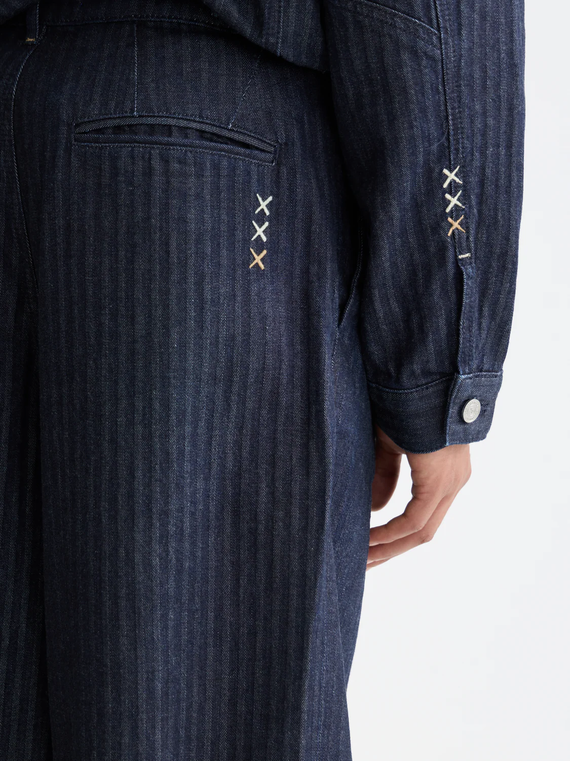 Seasonal loose denim chino - Image 3