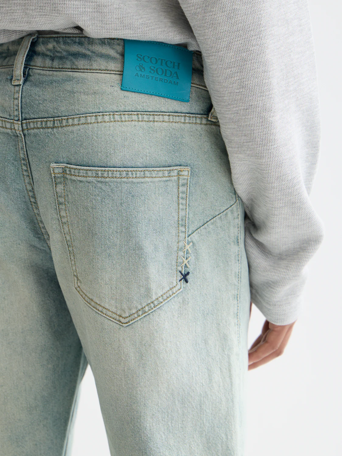 The Zee straight denim - Image 3