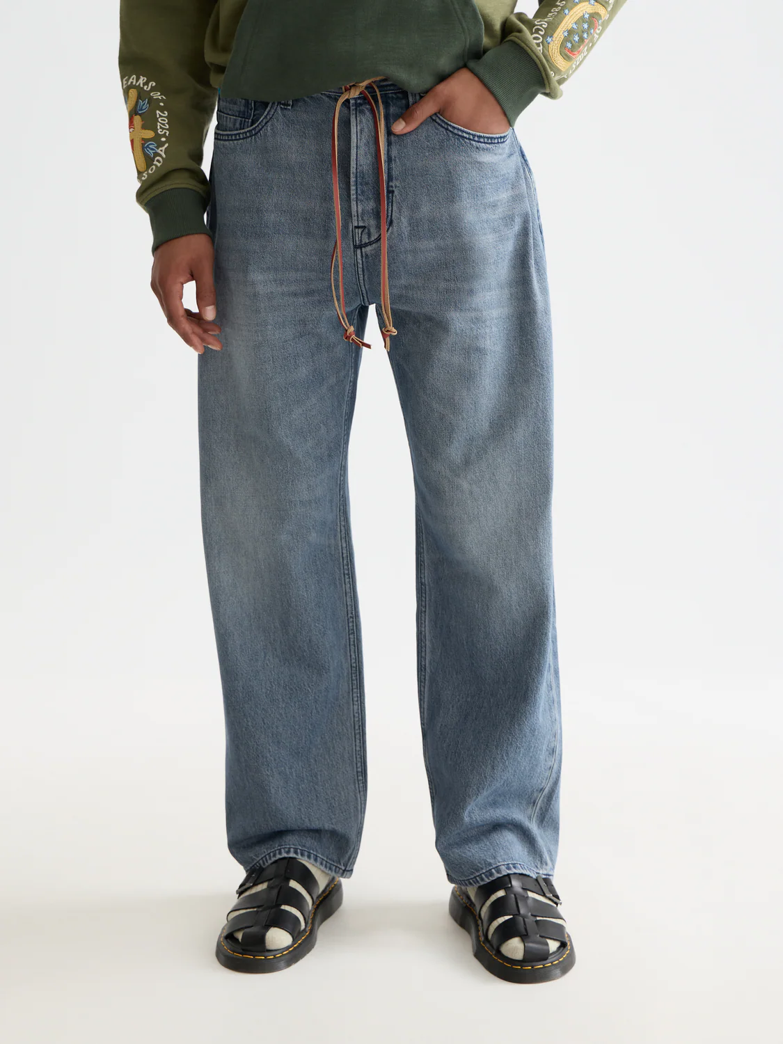 The Pitch loose denim - Image 2